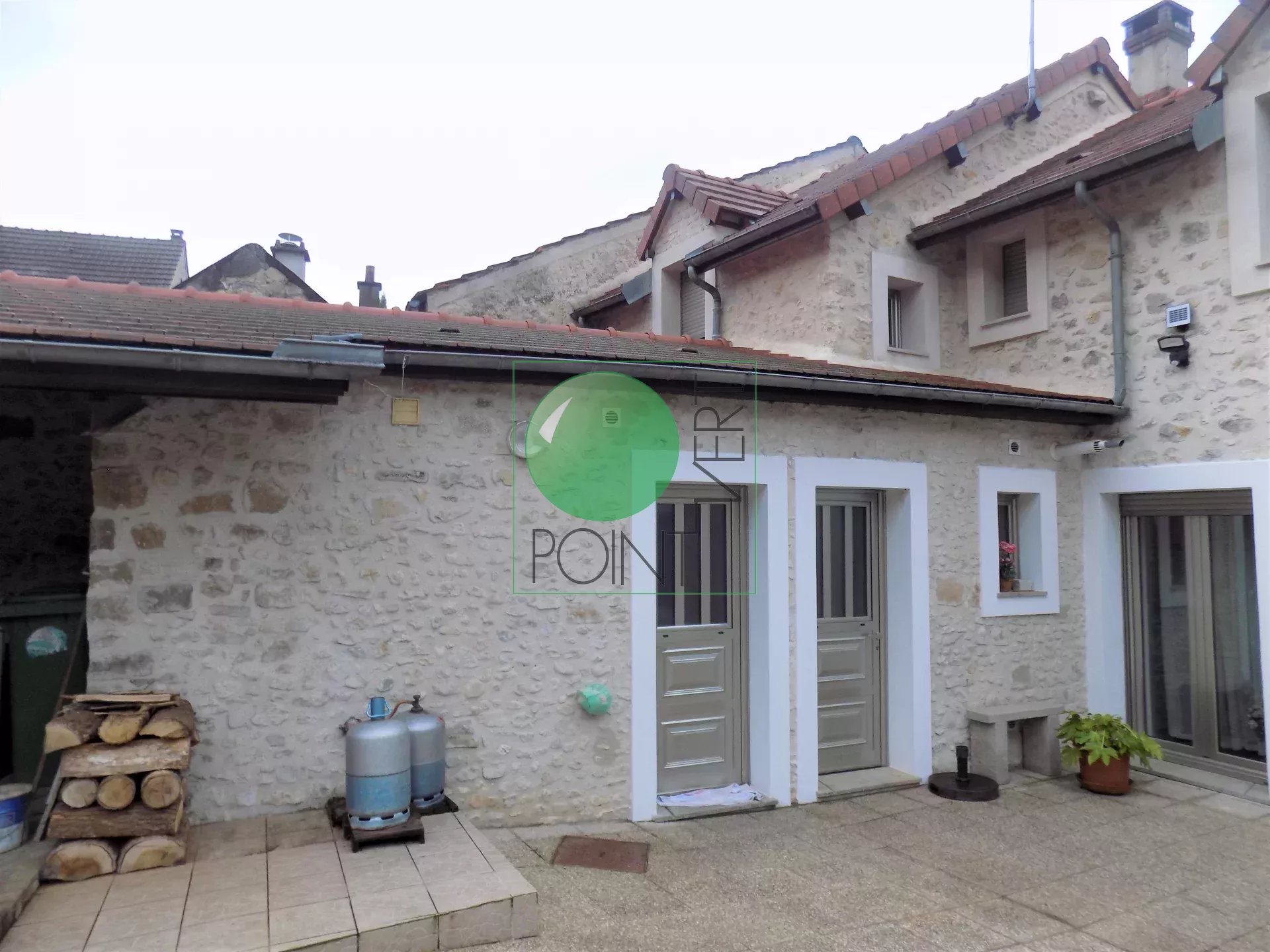 Agence immobilière de 