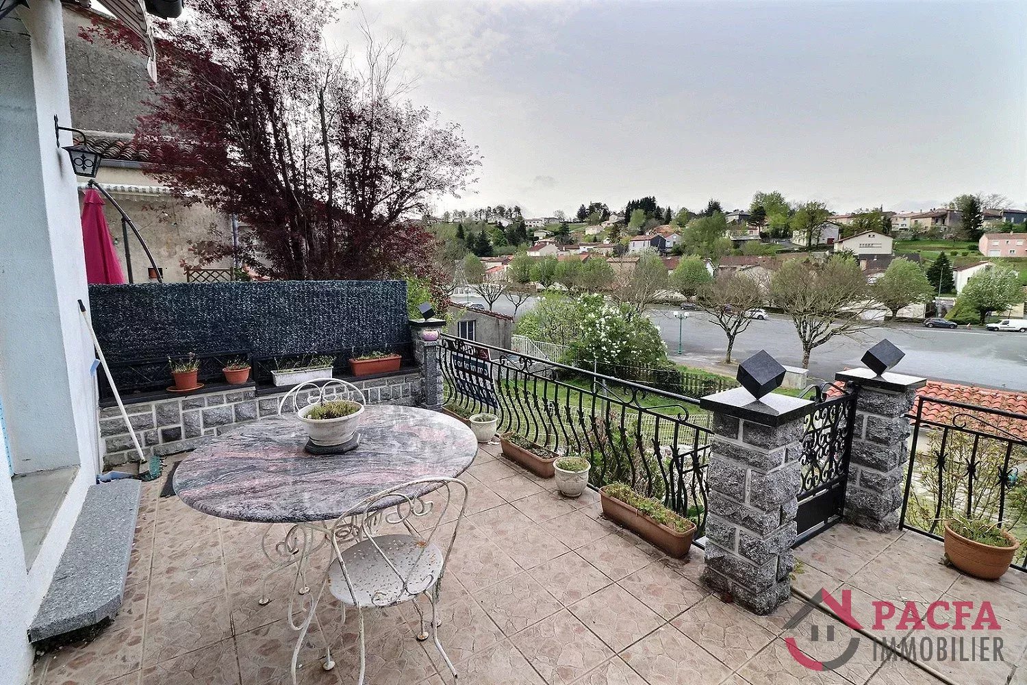 Agence immobilière de 