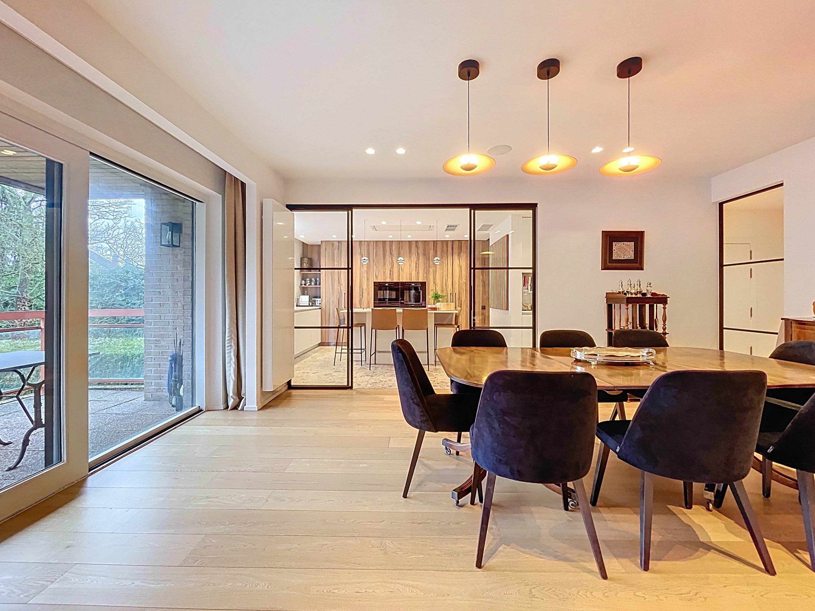 Observatorium - Prestigieuze gerenoveerde flat, terrassen, dubbele garage