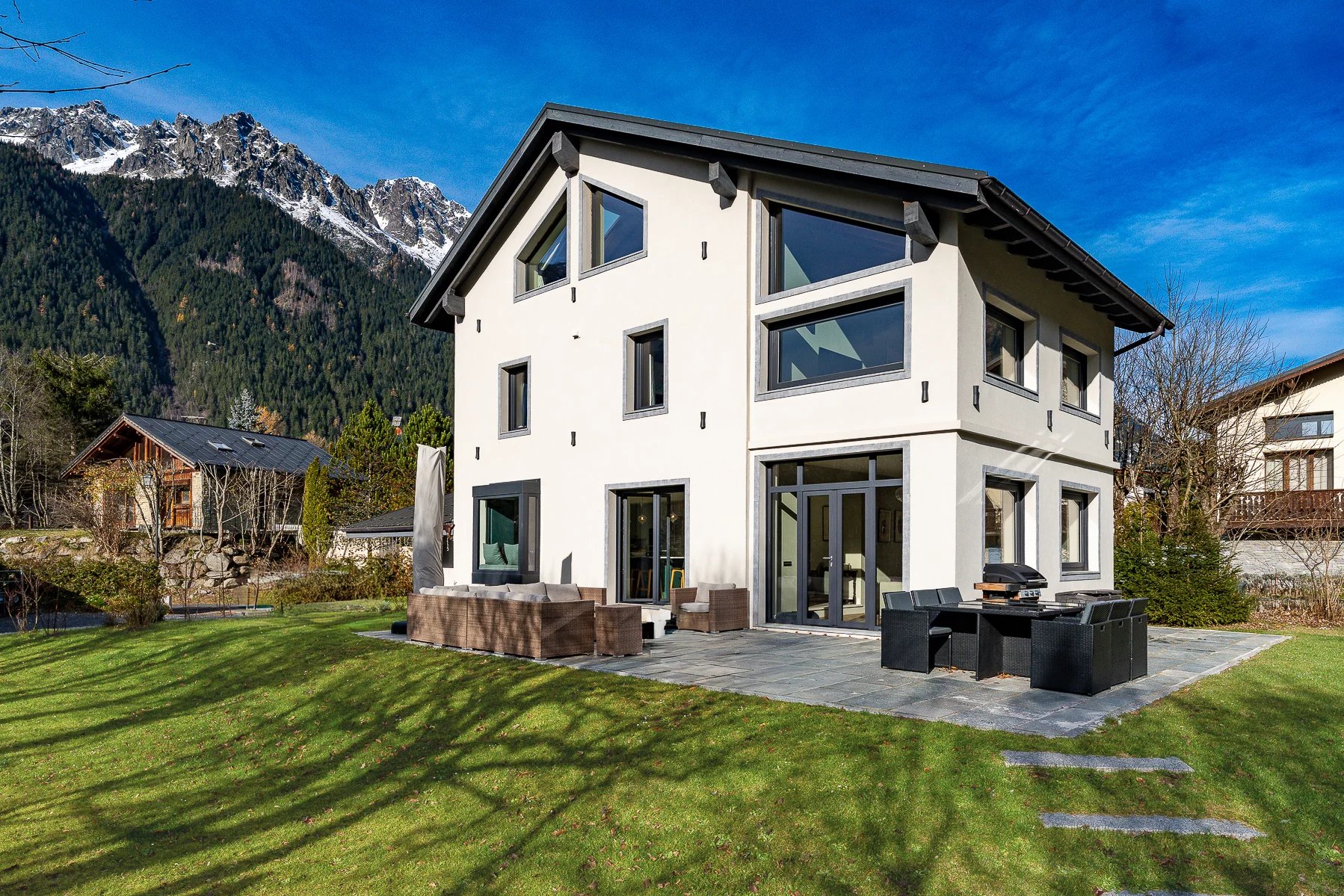 Photo of Fully renovated 4-bedroom maison de pays in Plaine des Praz, Chamonix