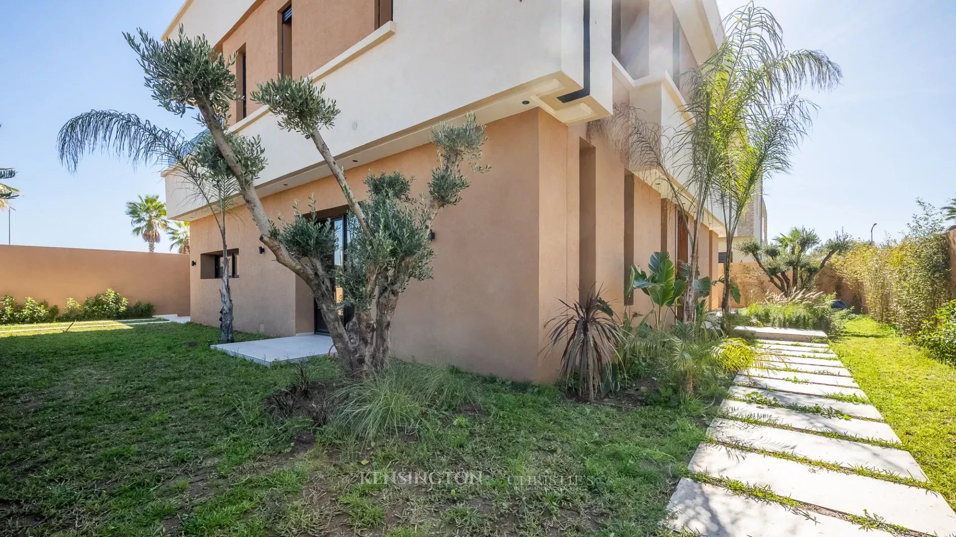 5 Bedroom Villa/Townhouse's Image 31