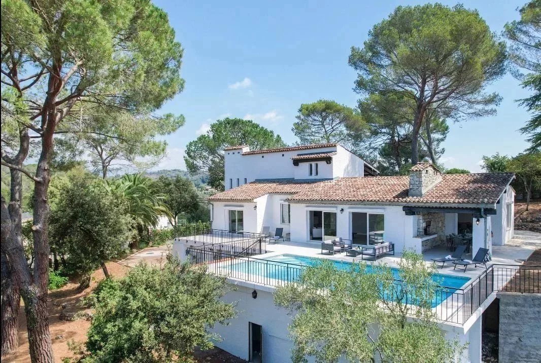Villa de 6 chambres dans un domaine renommé et sécurisé