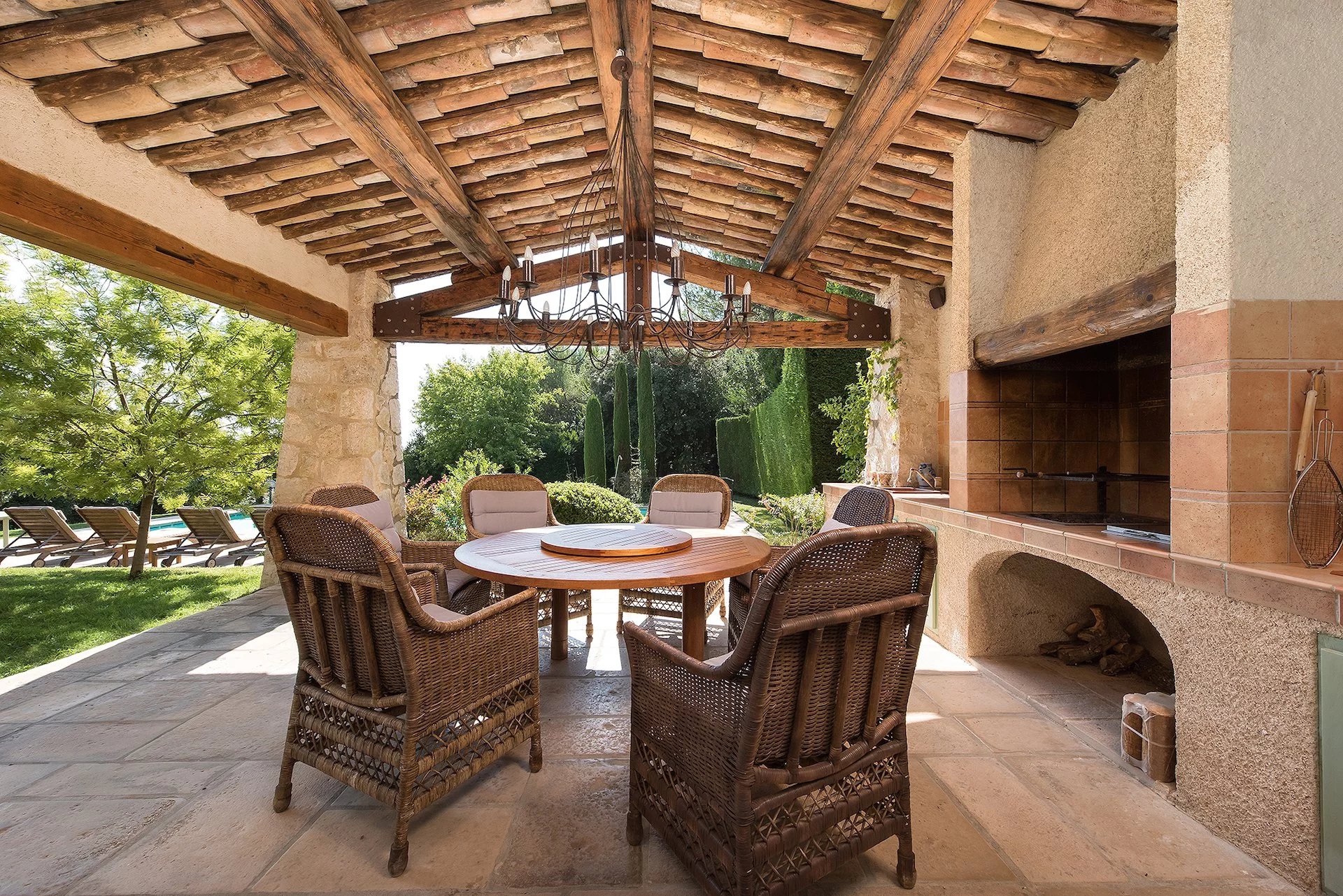 Close to Saint Paul de Vence - Architect villa