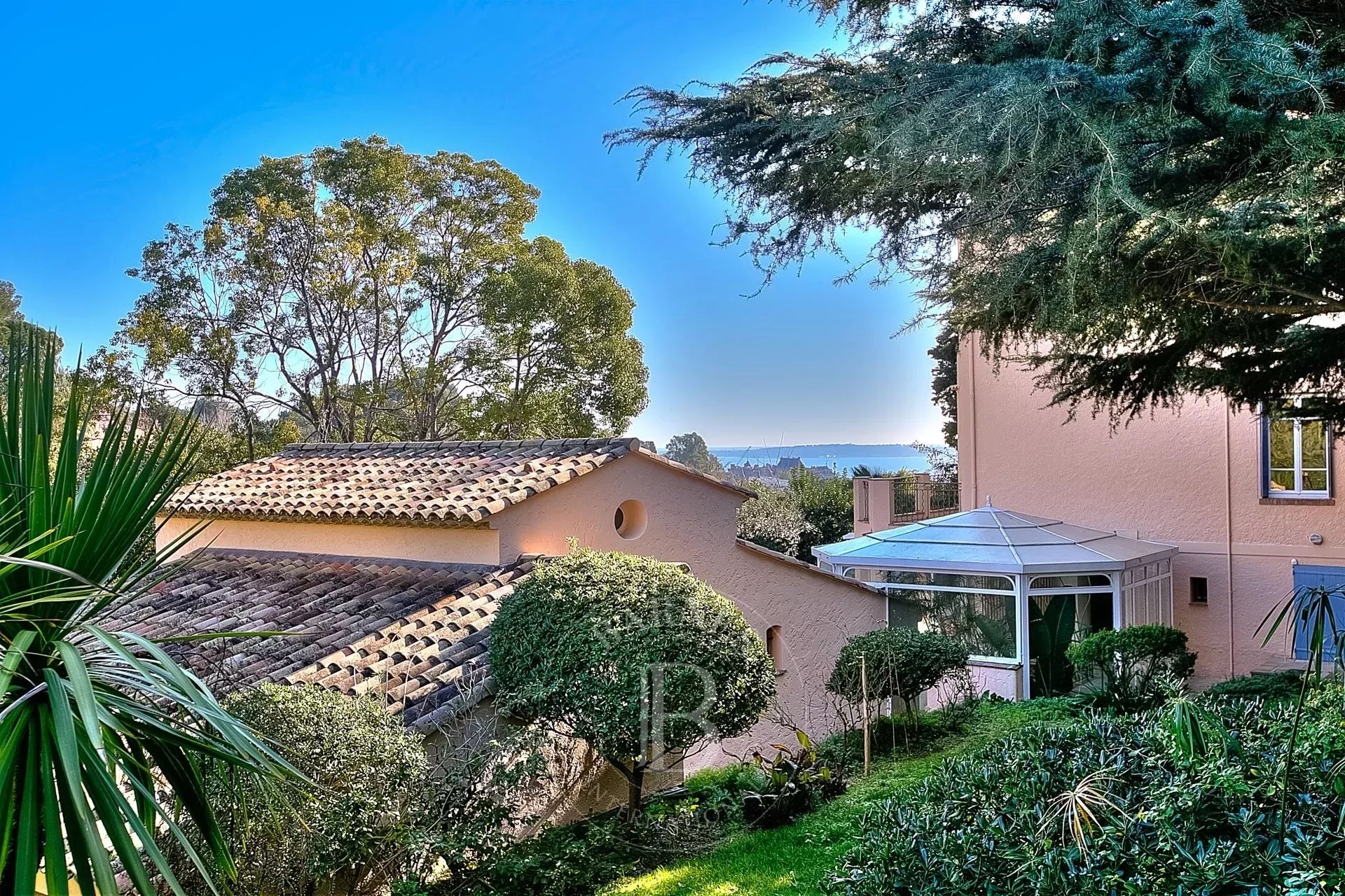 Ev Cannes - picture 12