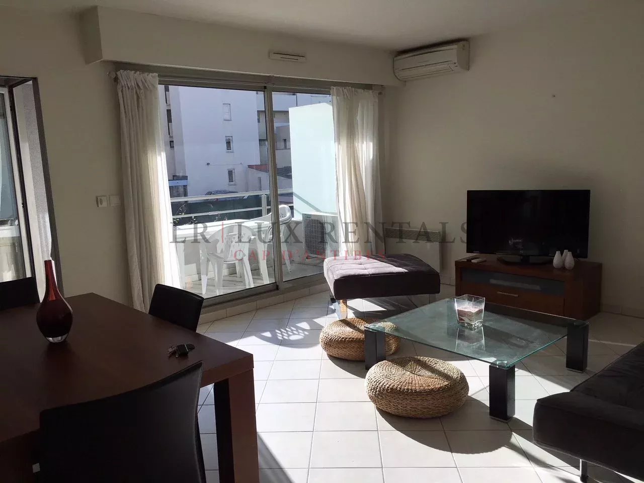 Living-room Tile