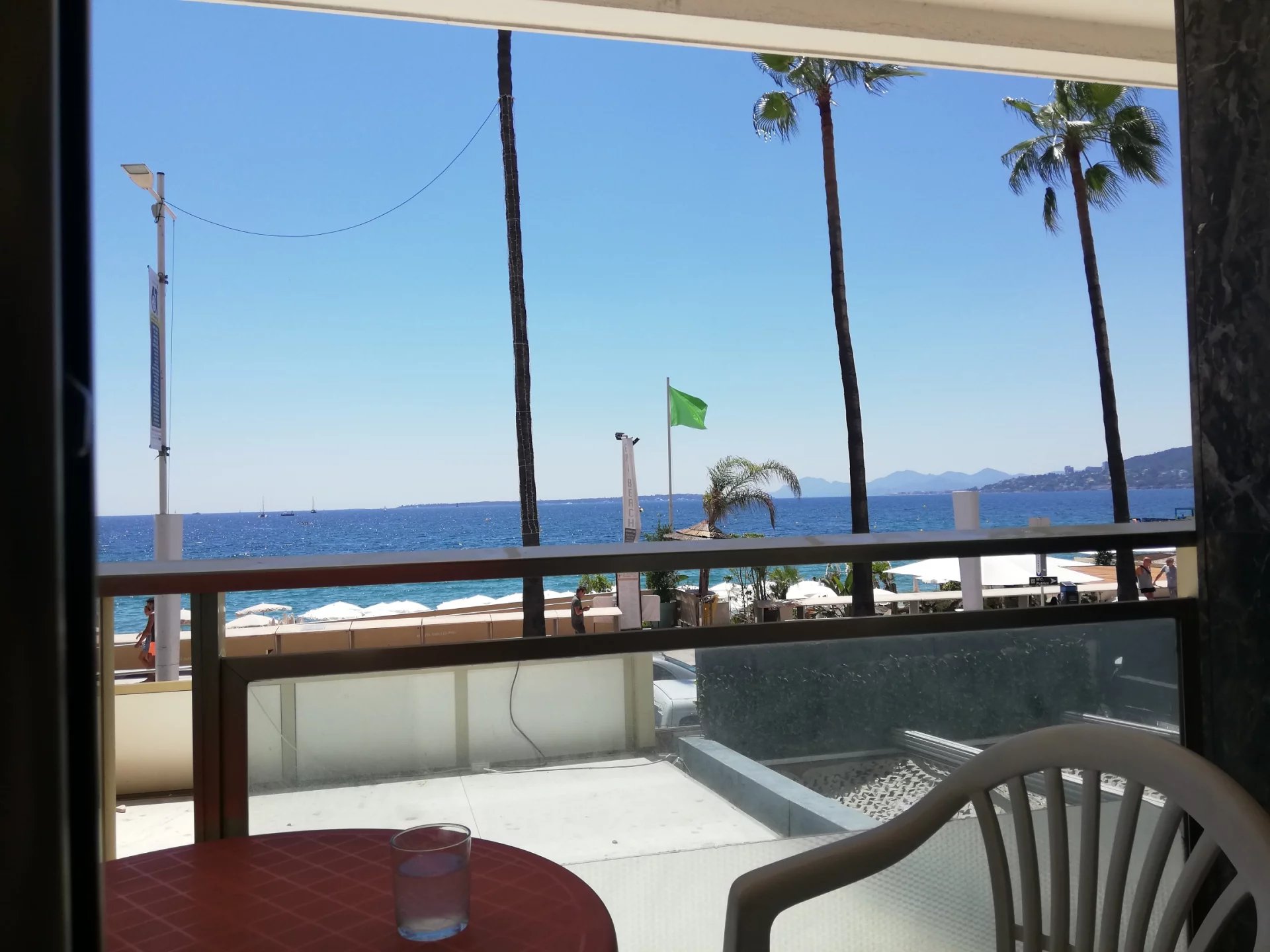 Face à la mer F3 meublé de 70m² avec terrasse de 40m2