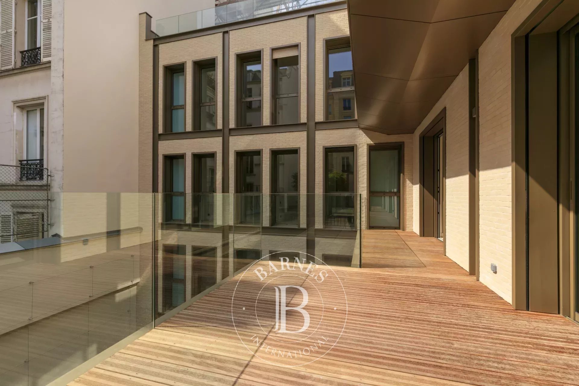 Daire Paris 8ème - picture 4