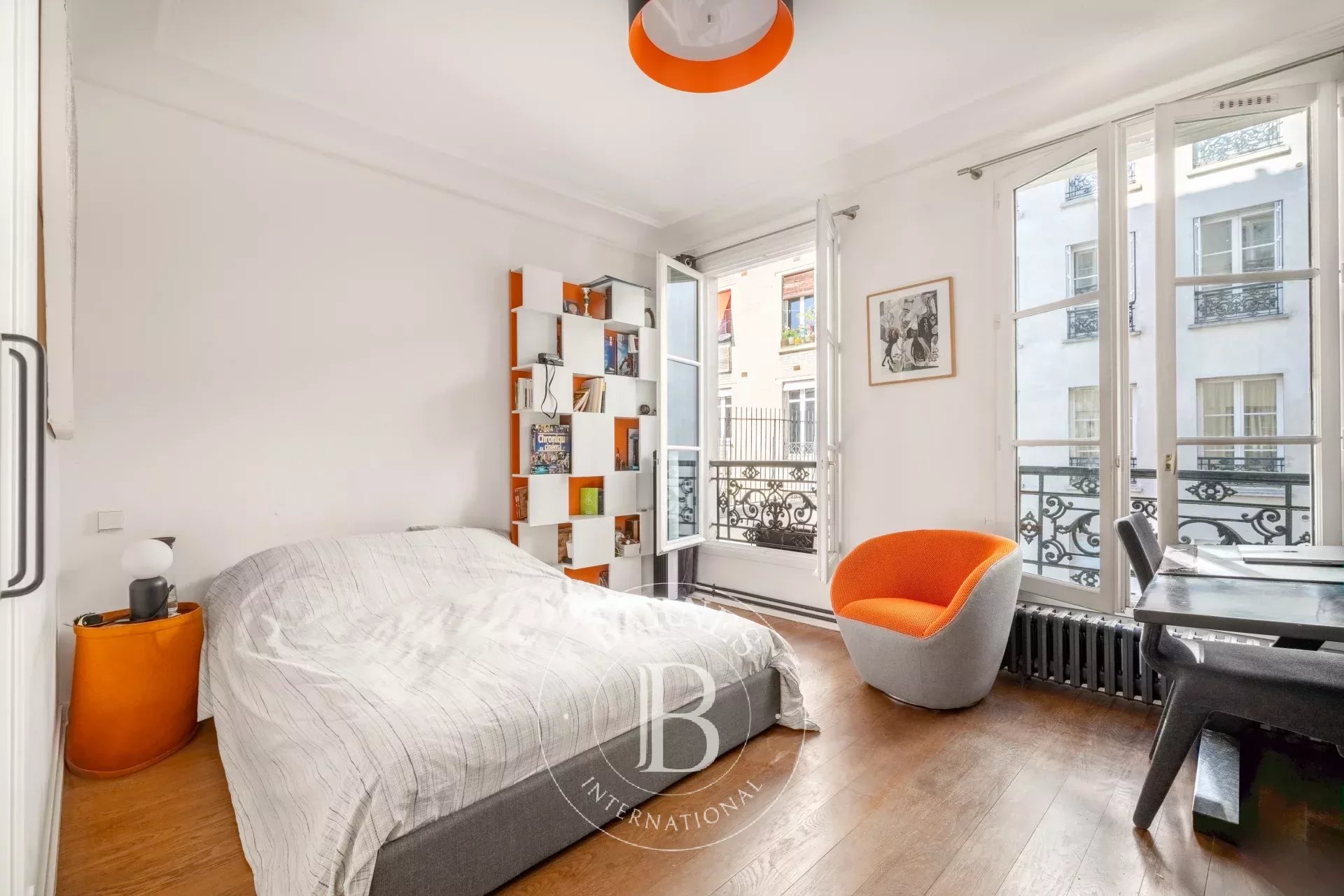 Daire Paris 4ème - picture 15