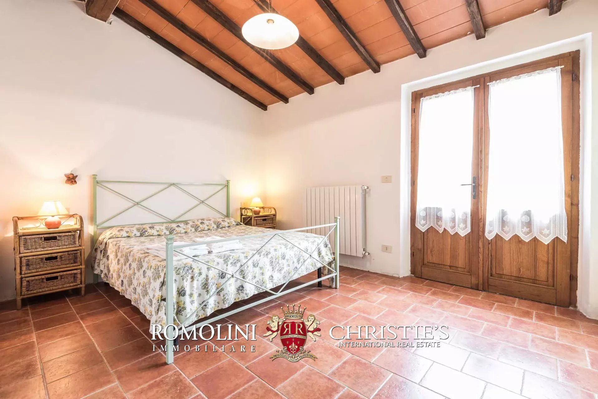 18 Bedroom Villa/Townhouse's Image 70