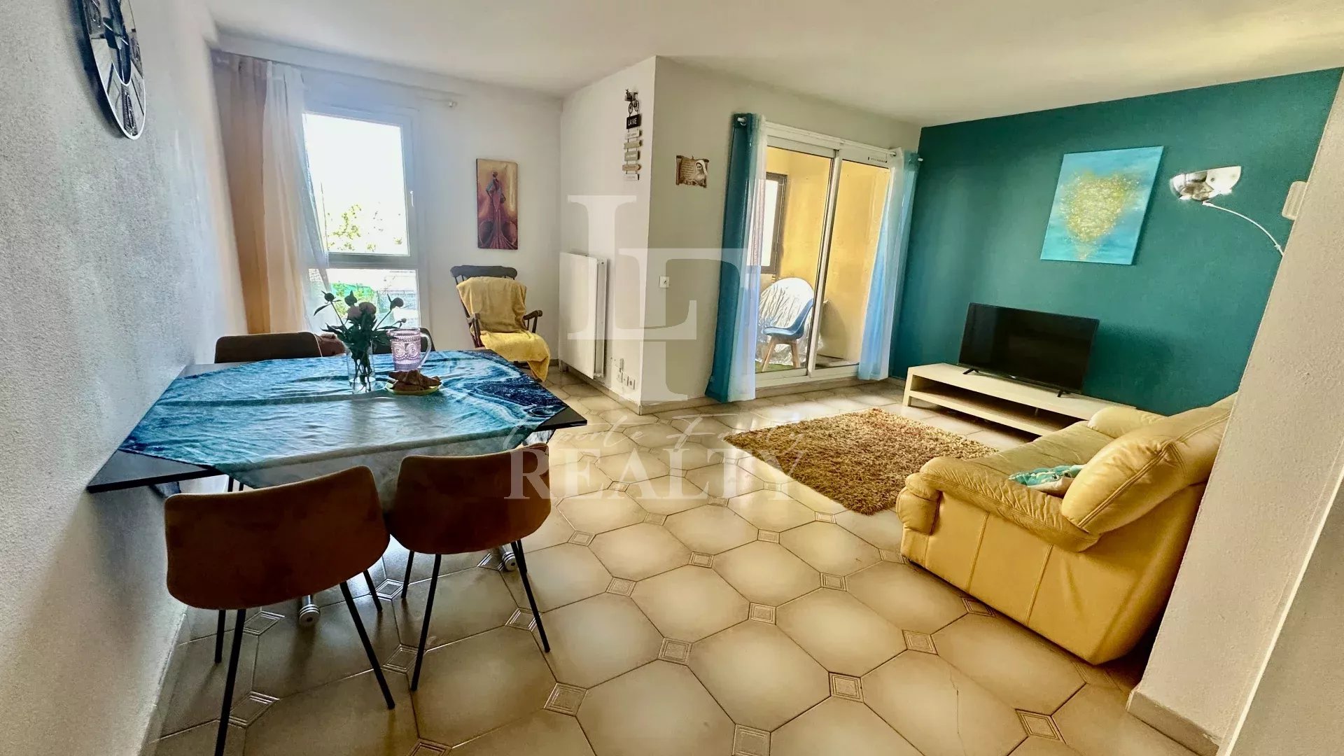 Agence immobilière de 