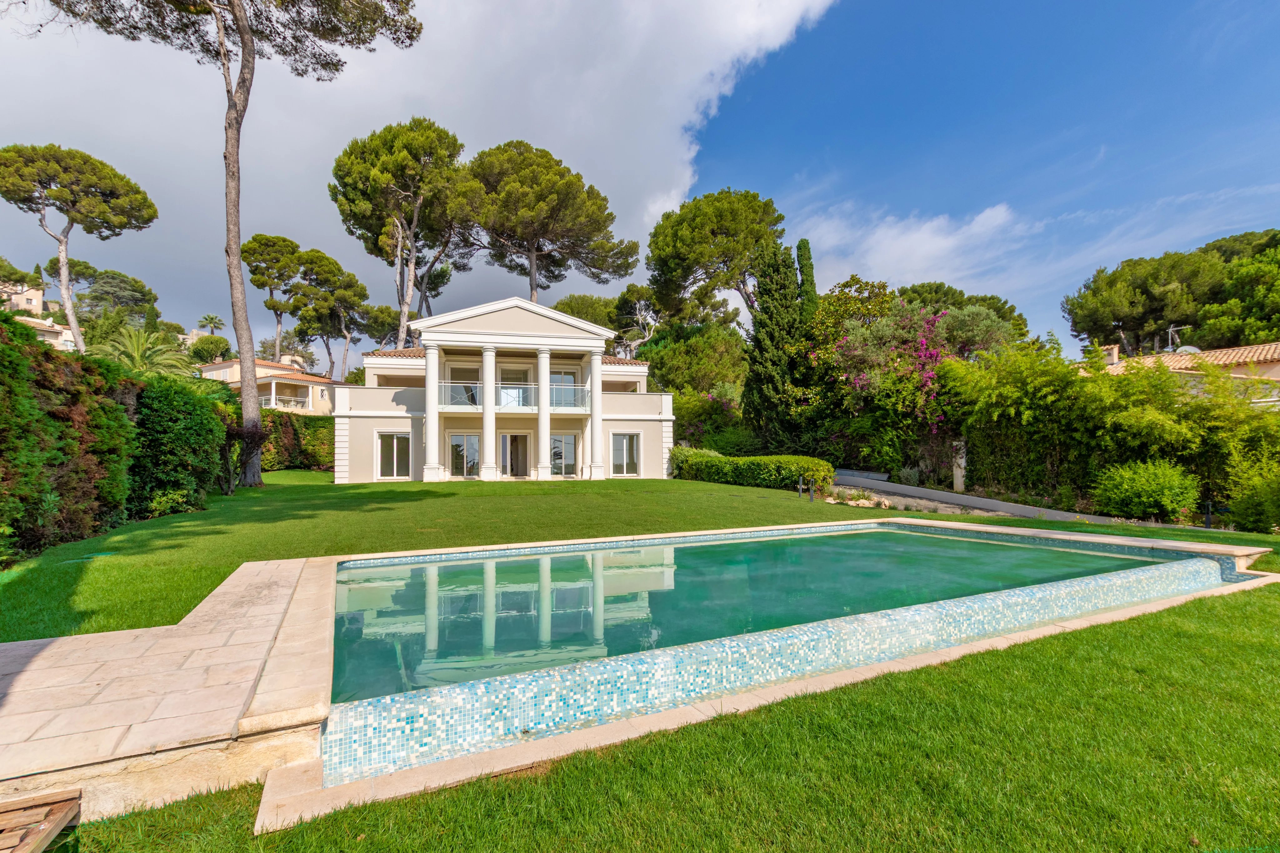 Cap d' Antibes | Sea View