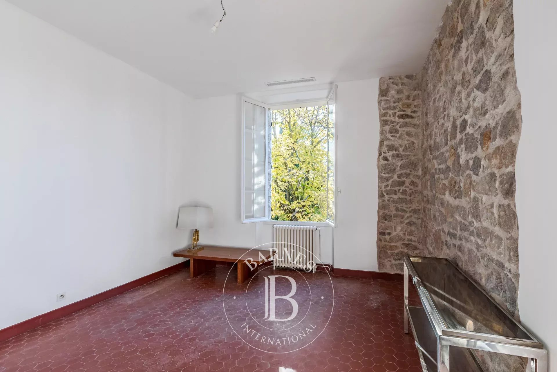 Ev Mougins - picture 14