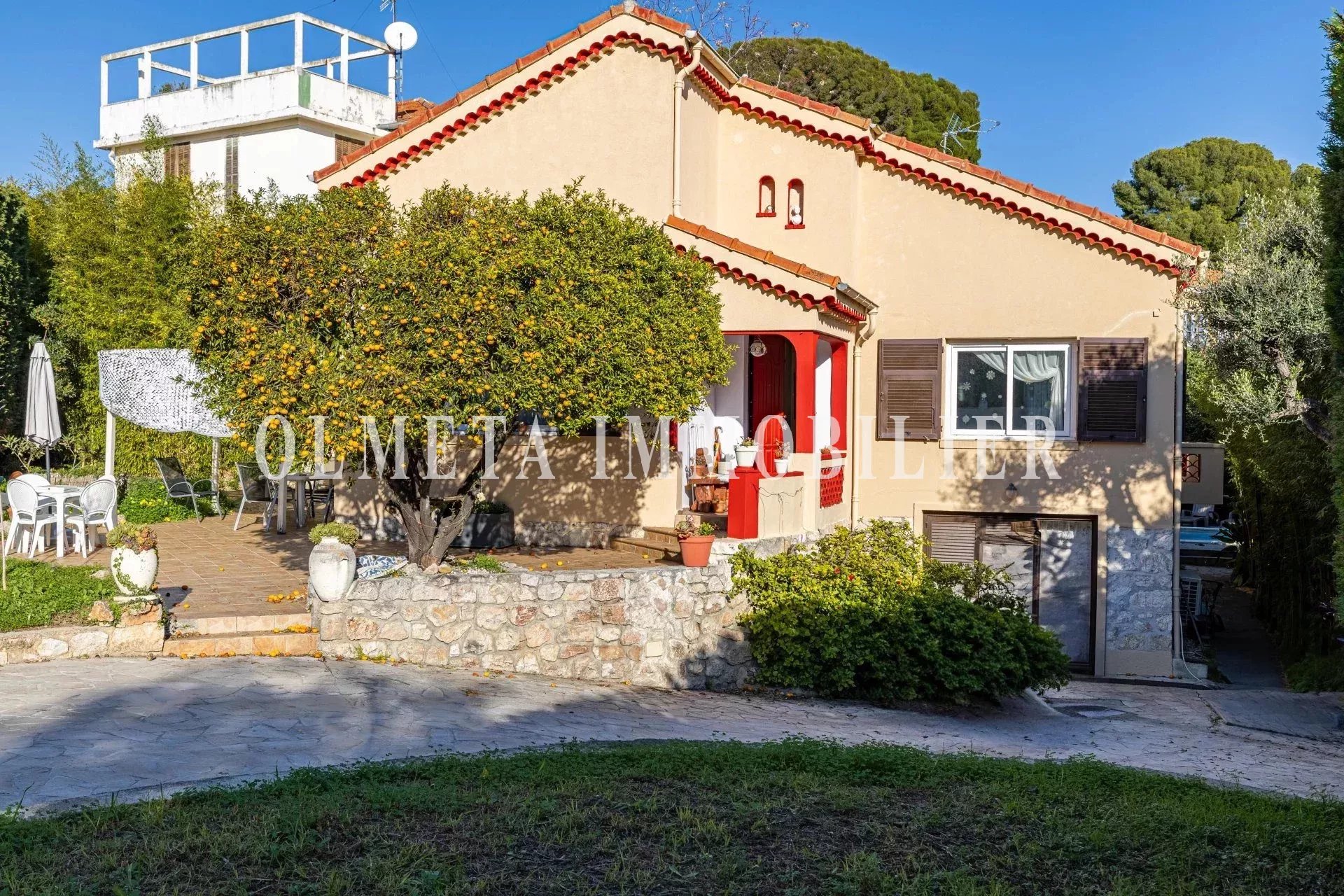 Agence immobilière de 