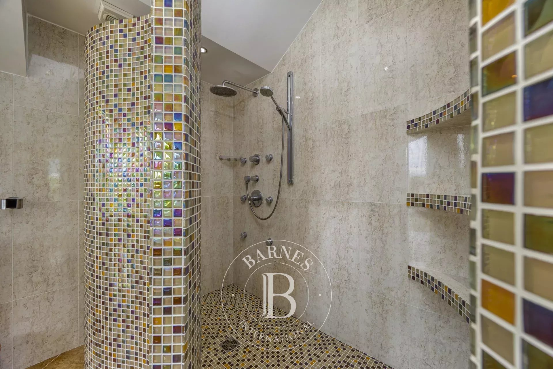 Ev Saint-Pierre-en-Faucigny - picture 17