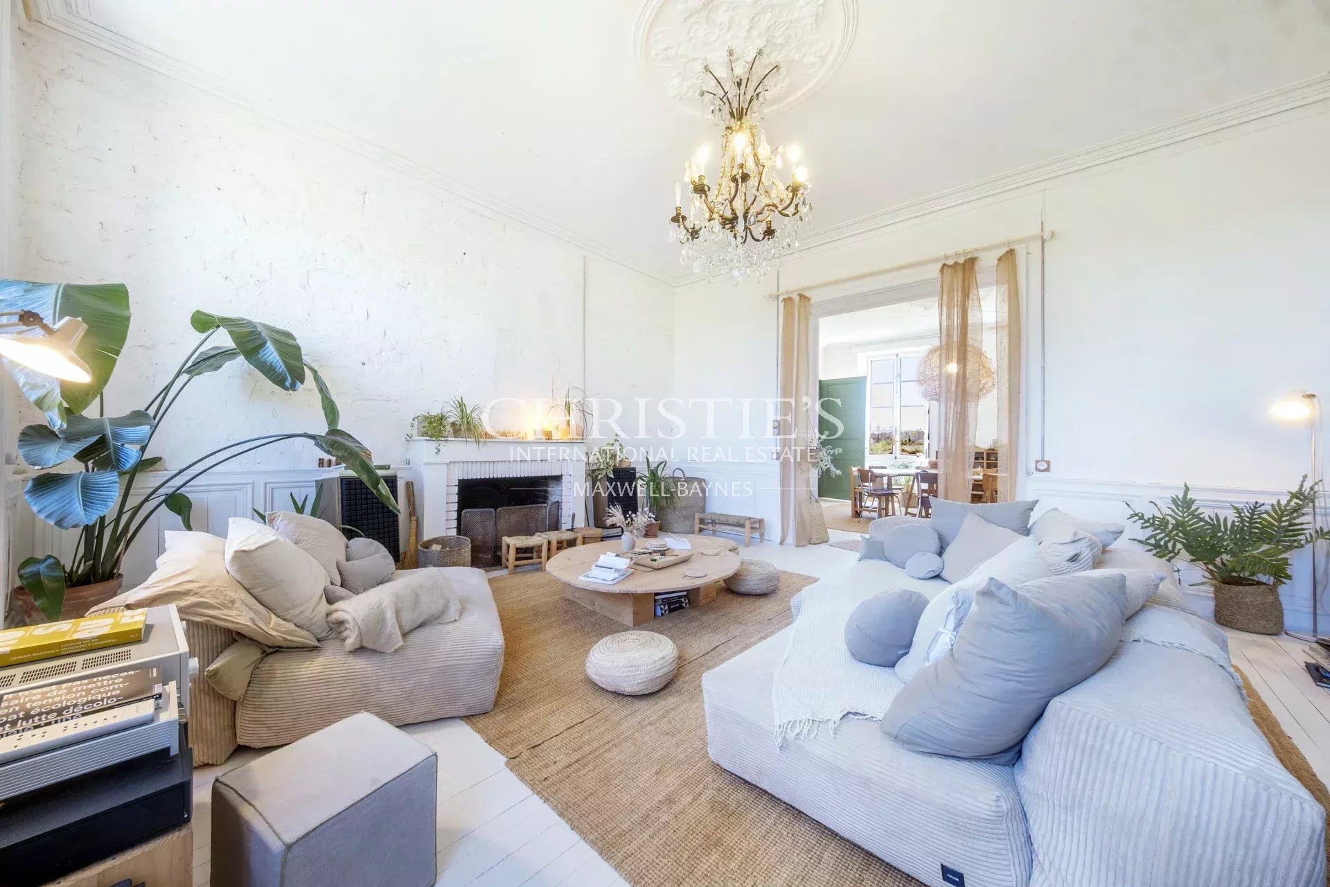 8 Bedroom Chateau's Image 14