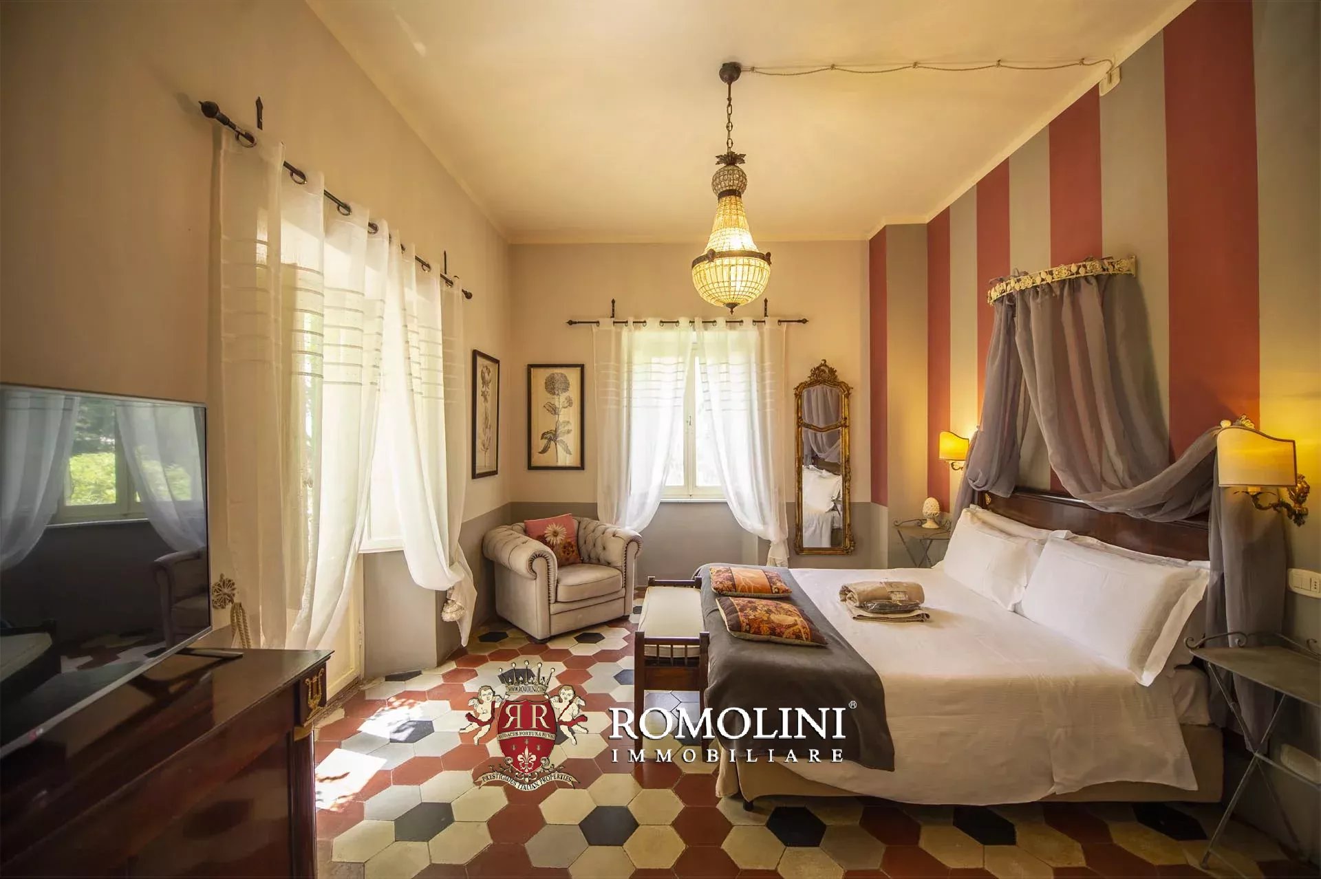 12 Bedroom Villa/Townhouse's Image 54