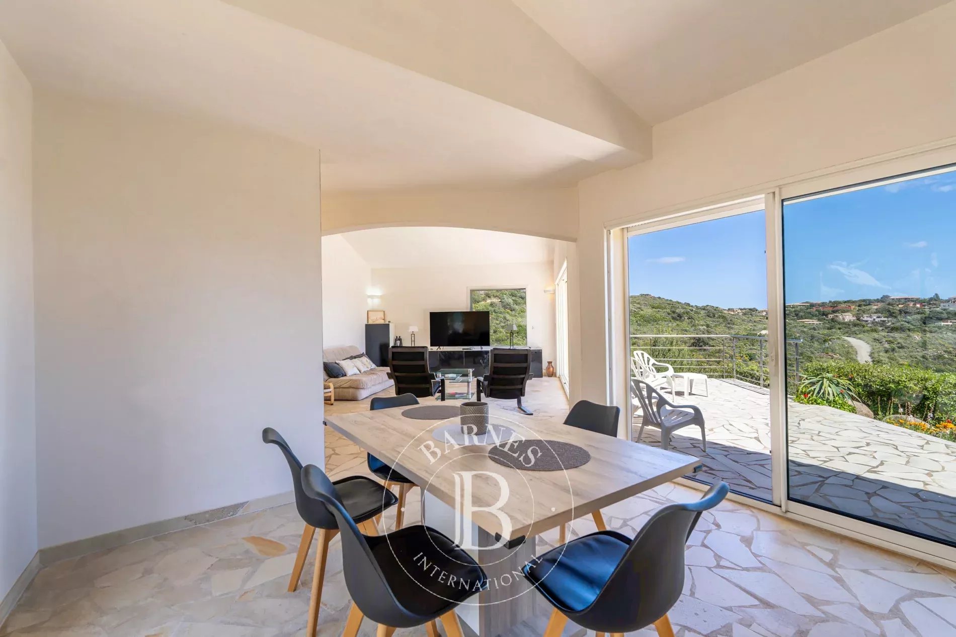 Villa Porto-Vecchio - picture 22