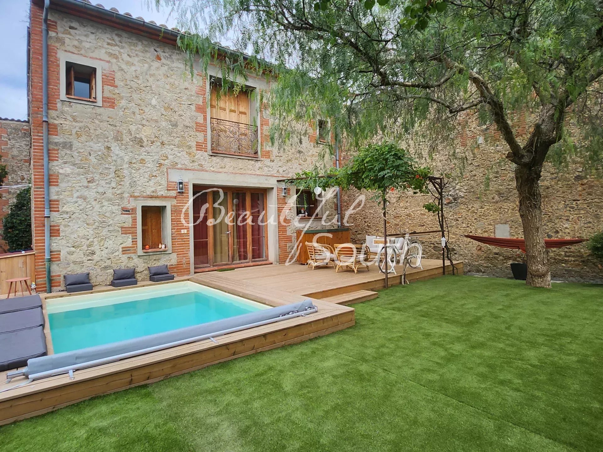 Sale Village house Corbère