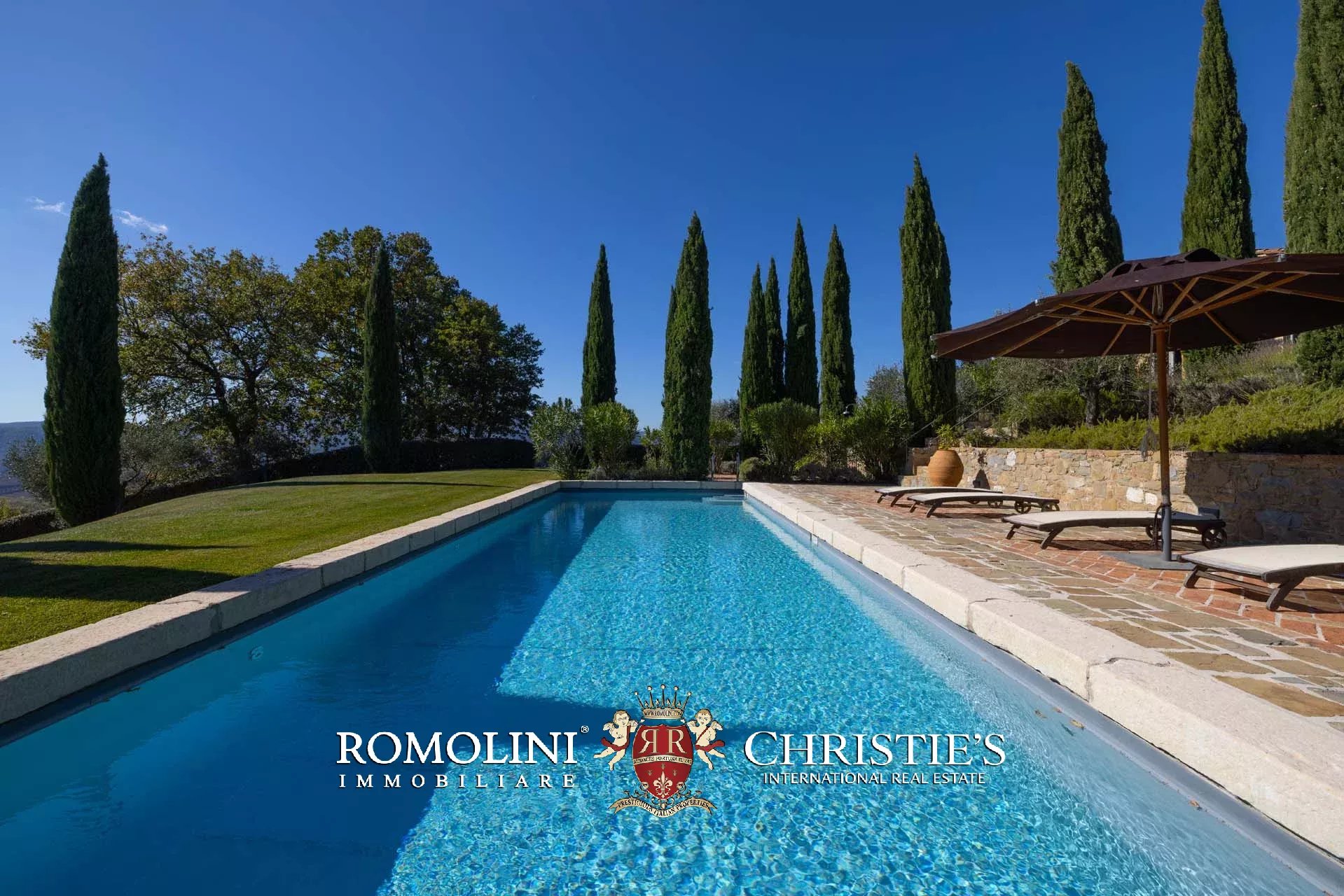 4 Bedroom Villa/Townhouse's Image 22