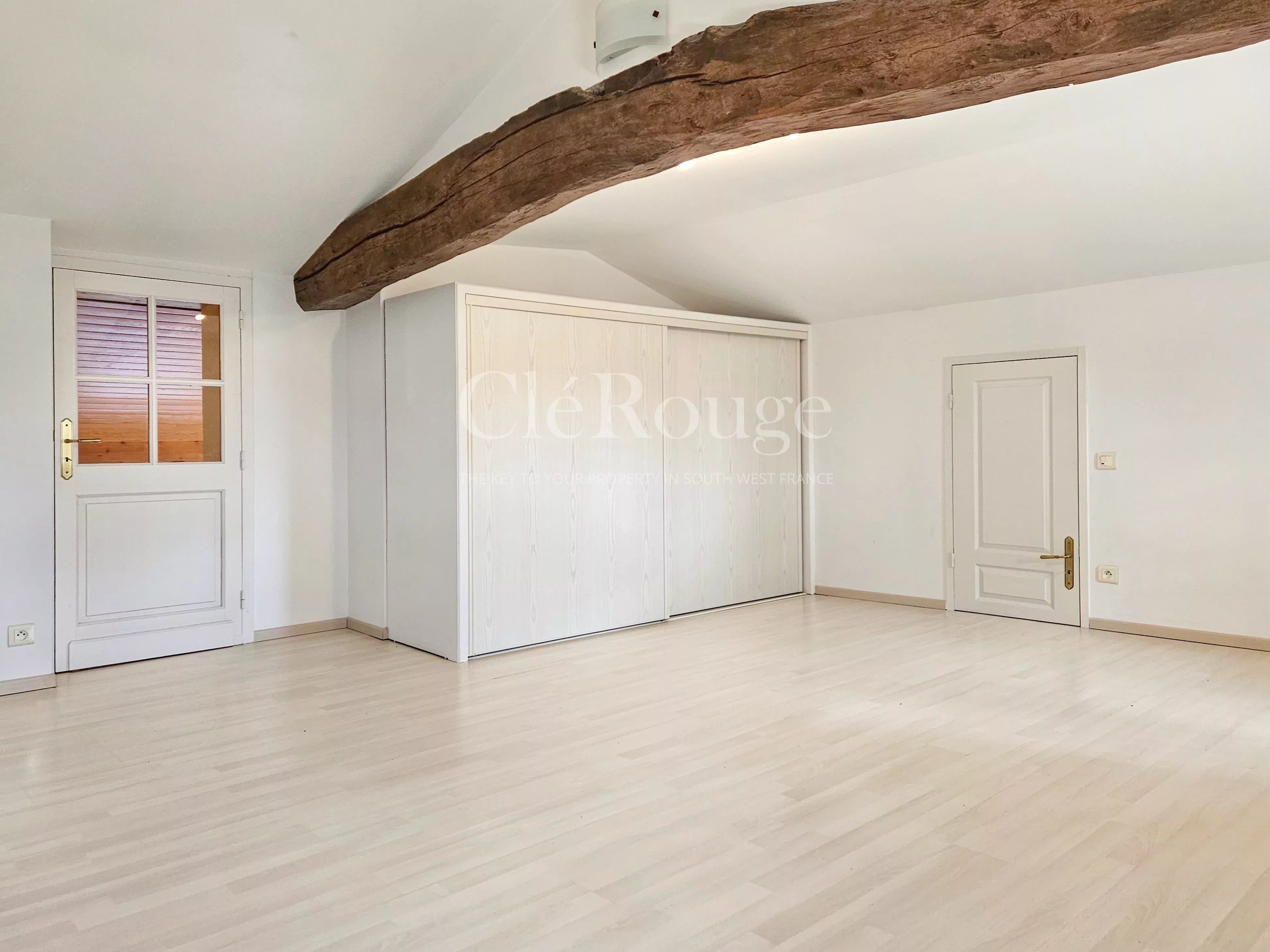 Charmante woning met prachtig uitzicht op 5 minuten van Gensac