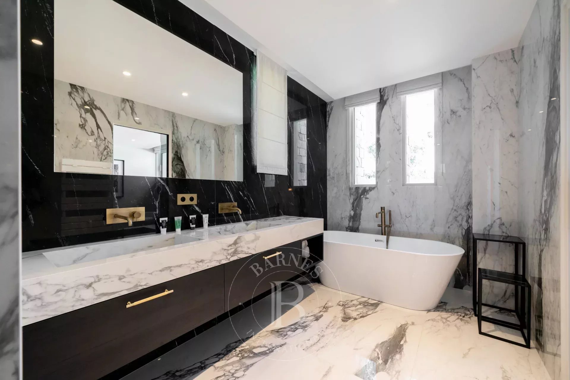 Villa Antibes - picture 19