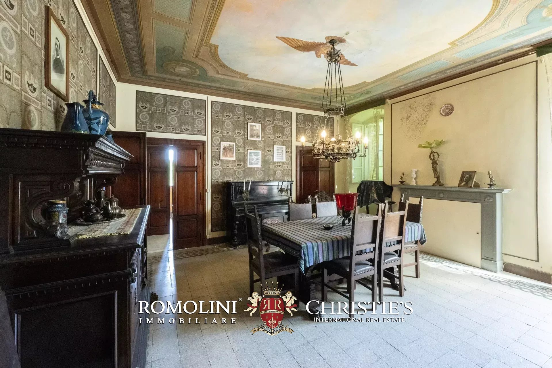 17 Bedroom Villa/Townhouse's Image 12