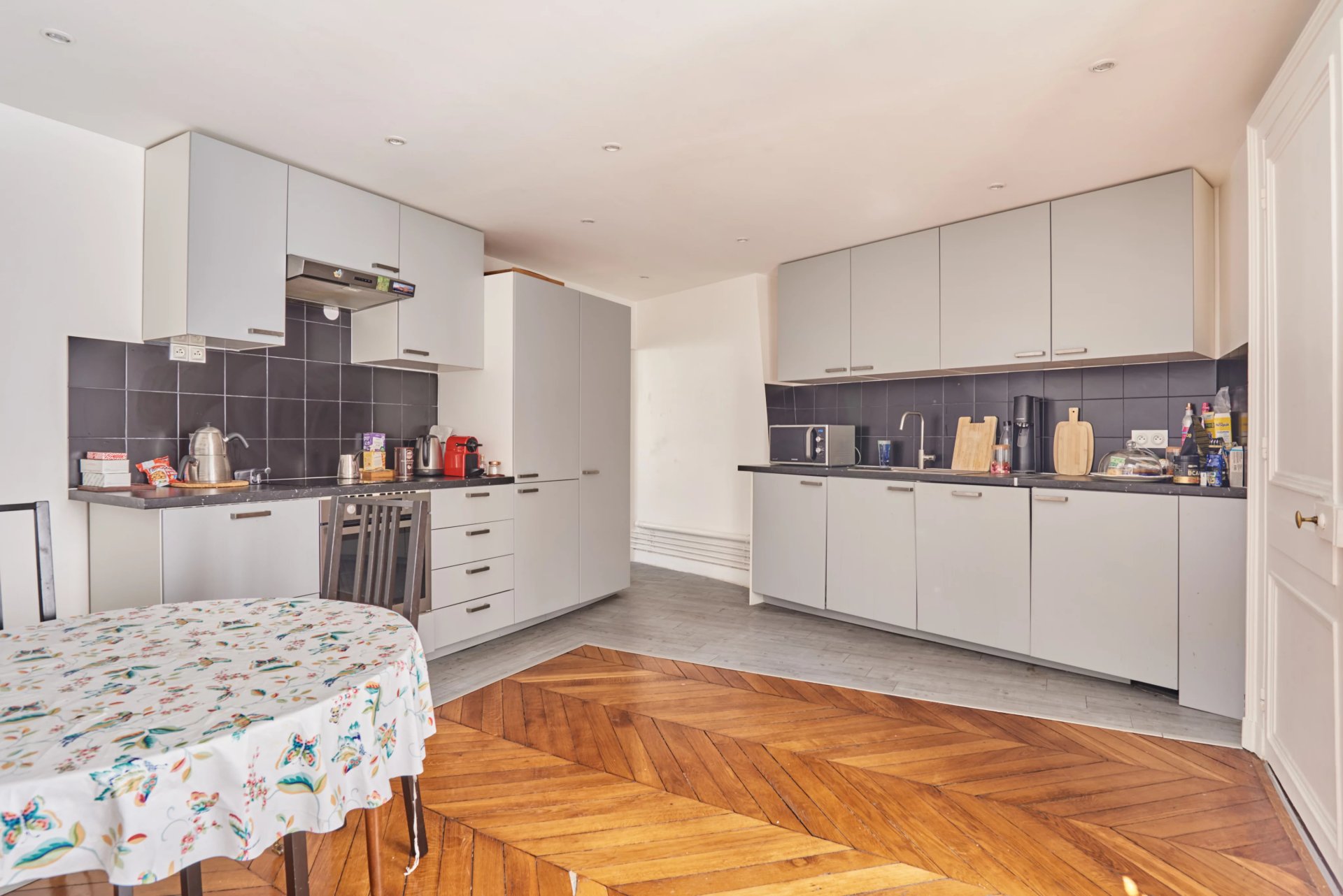 2 Bedroom Apartment/Flat's Image 4