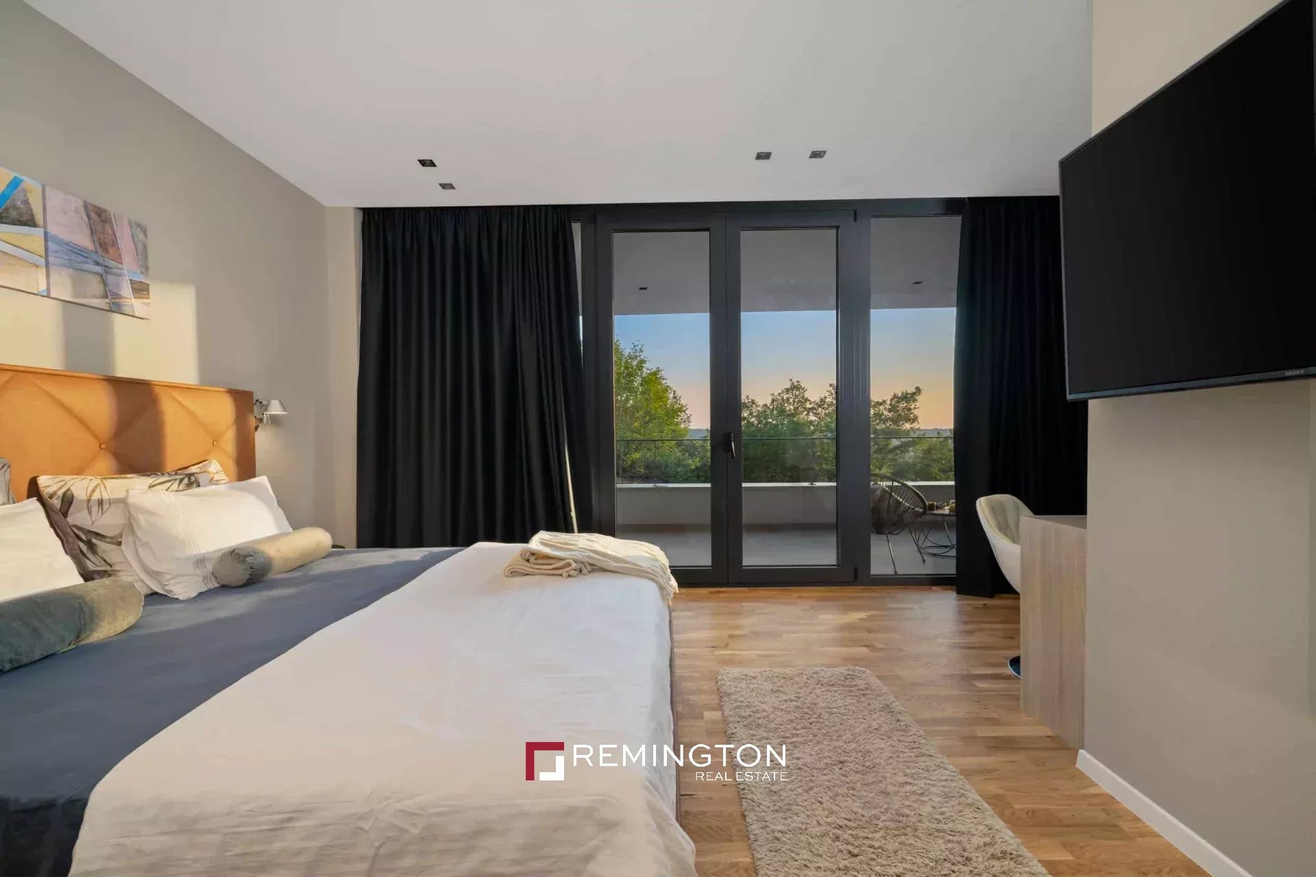 3 Bedroom Villa/Townhouse's Image 14