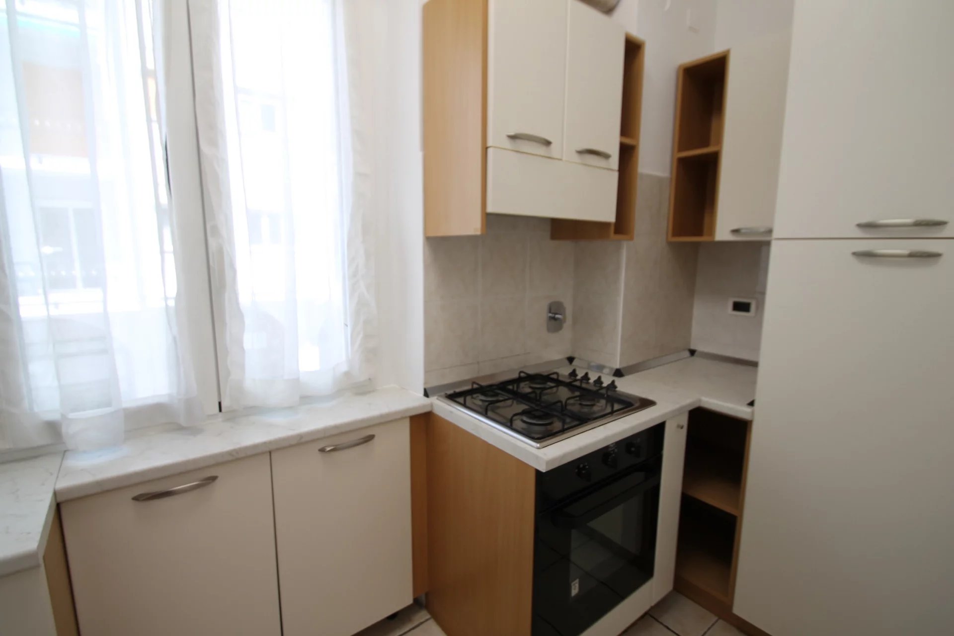 Affitto stagionale Appartamento Loano