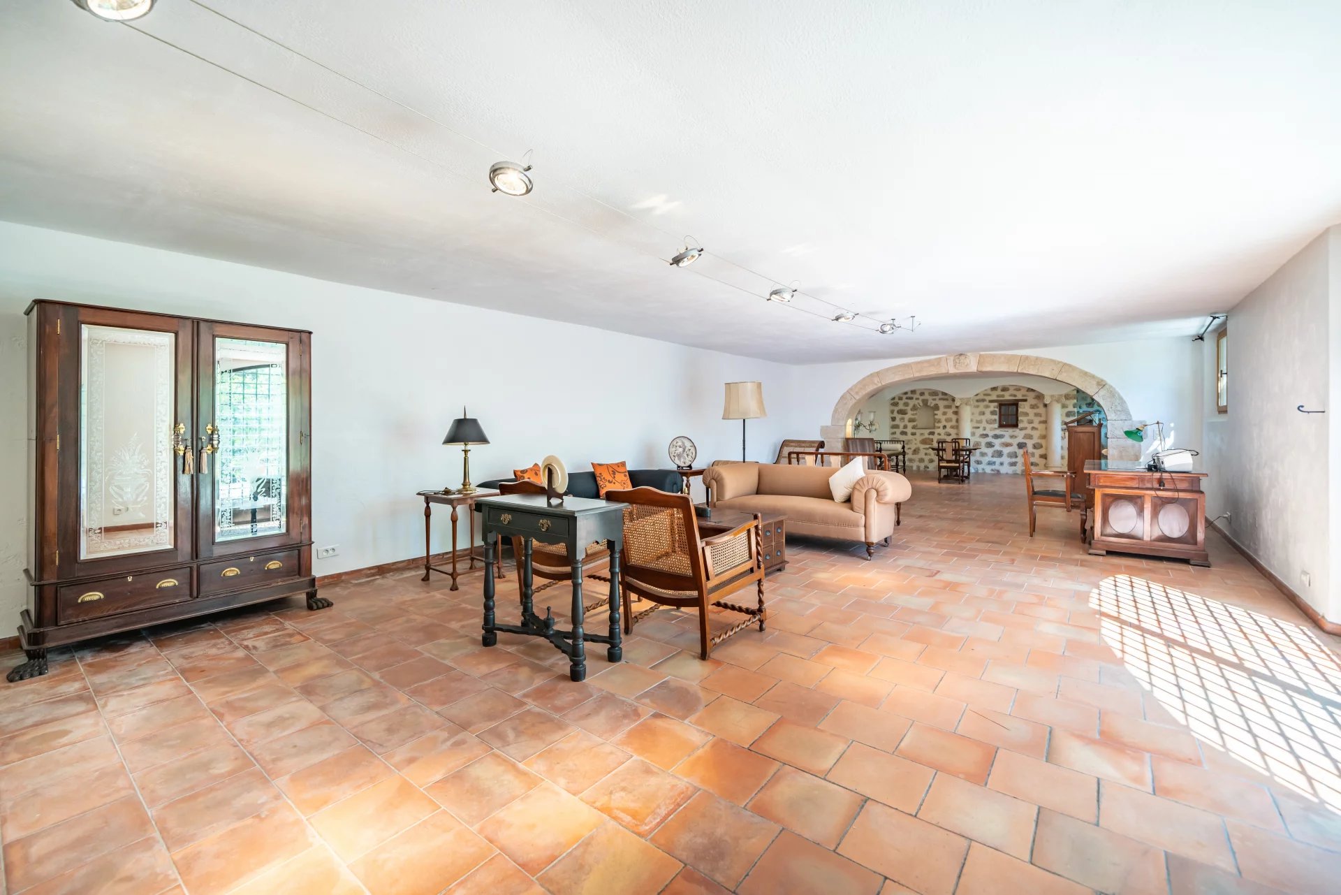 property_image