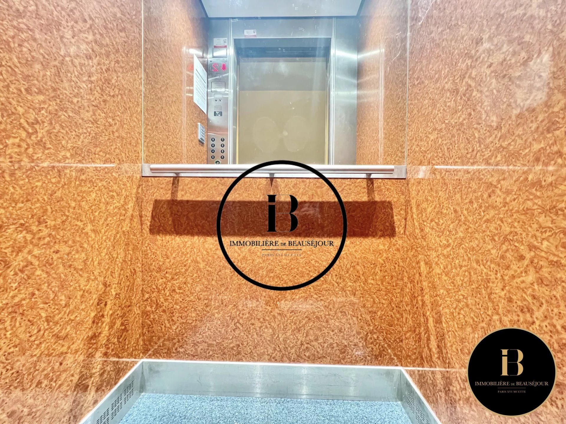 Location Appartement Paris 16ème