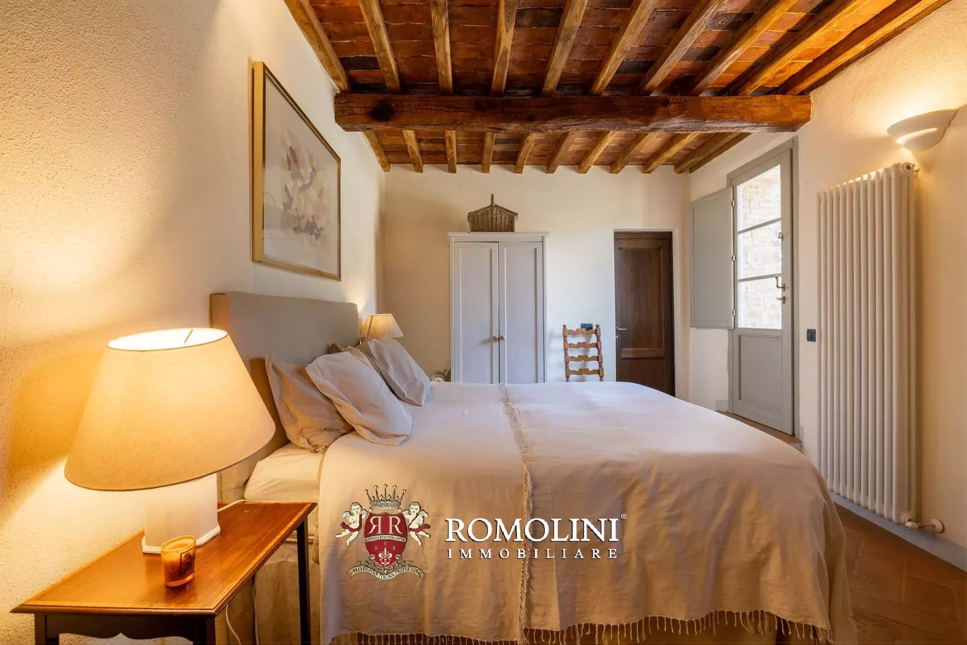 6 Bedroom Villa/Townhouse's Image 43