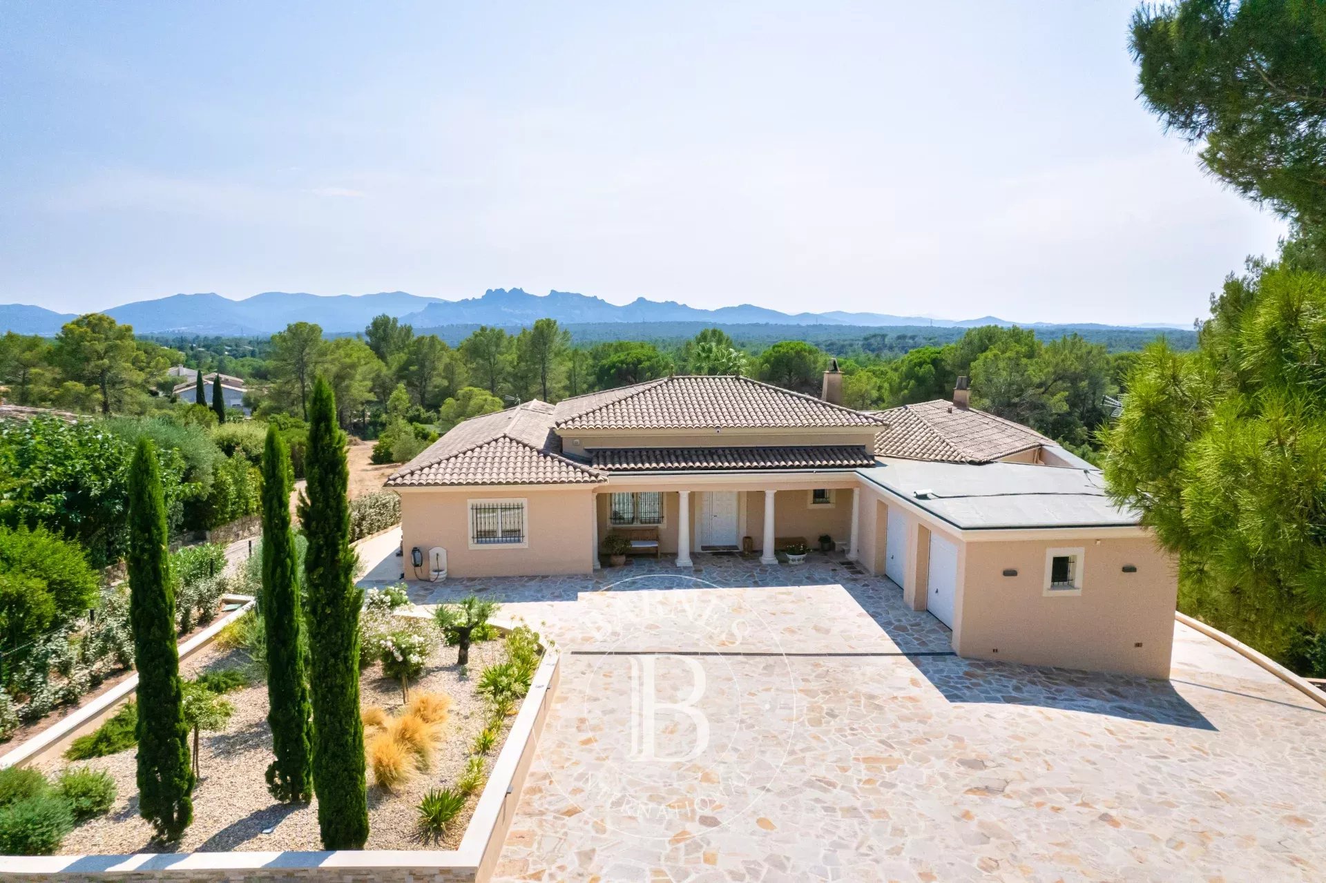 Villa Roquebrune-sur-Argens  -  ref 85131531 (picture 2)