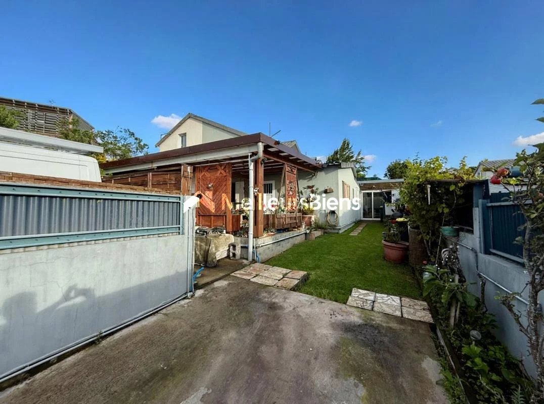 🌈 Maison familiale T6 131 m² – 5 chambres – jardin – photovoltaïque – Plaine des Cafres 97418 - A saisir : 187 000 € FAI