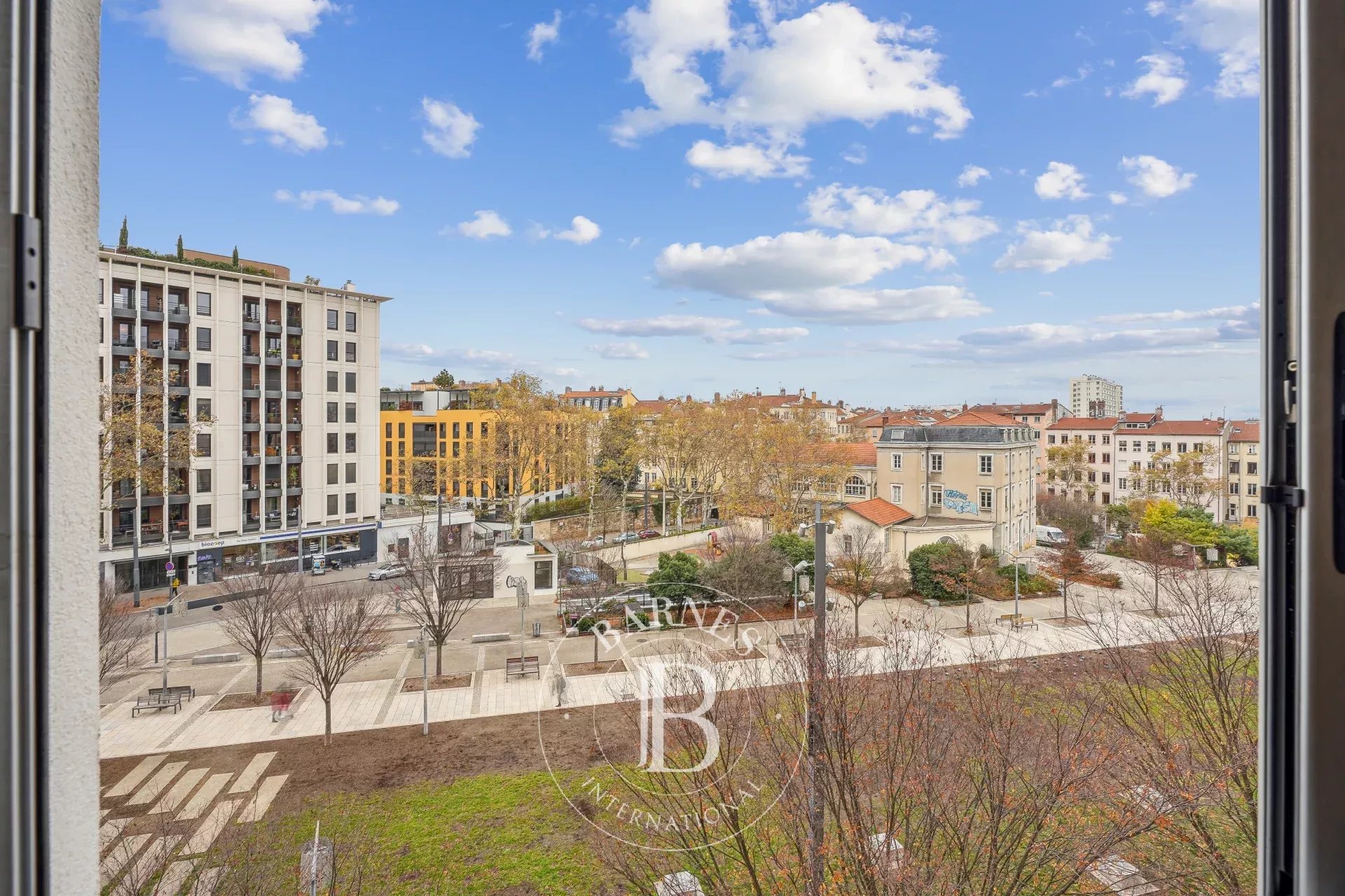 Daire Lyon 4ème - picture 10