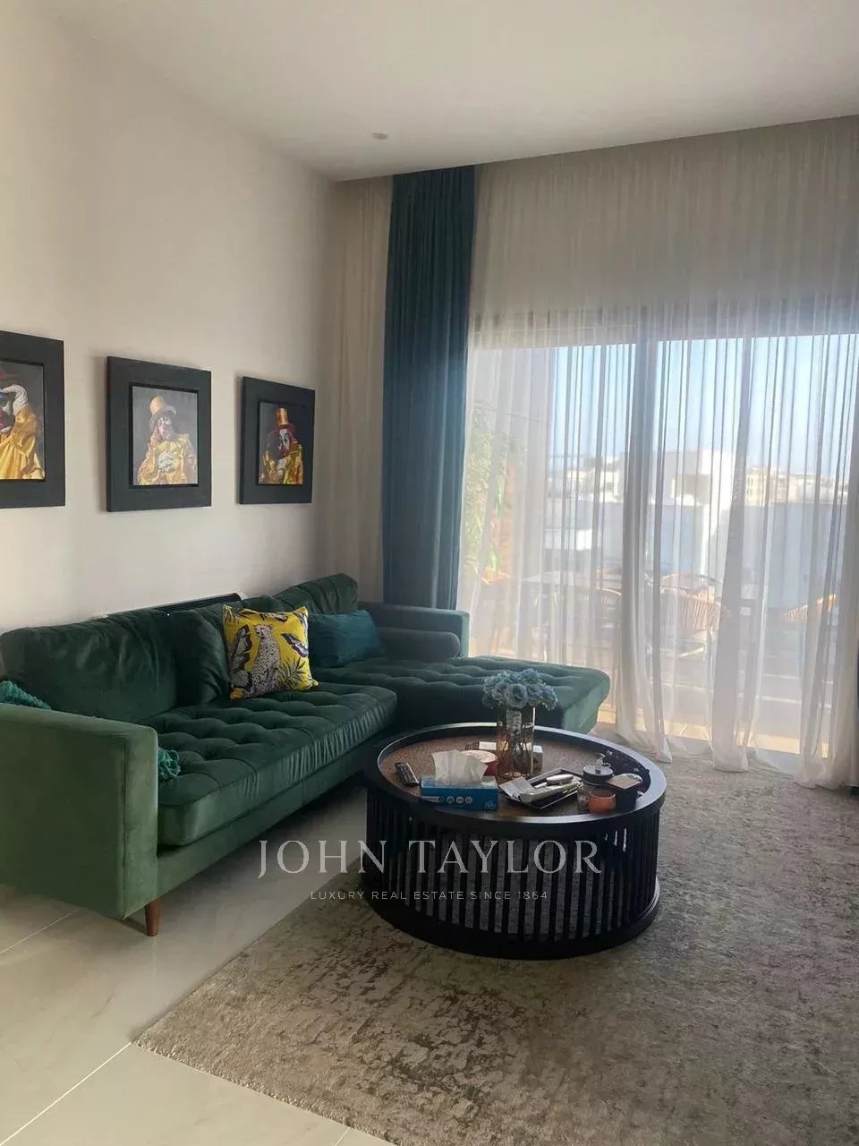 Mieszkanie 3 pokoi 124 m² Jermasoja, Cypr