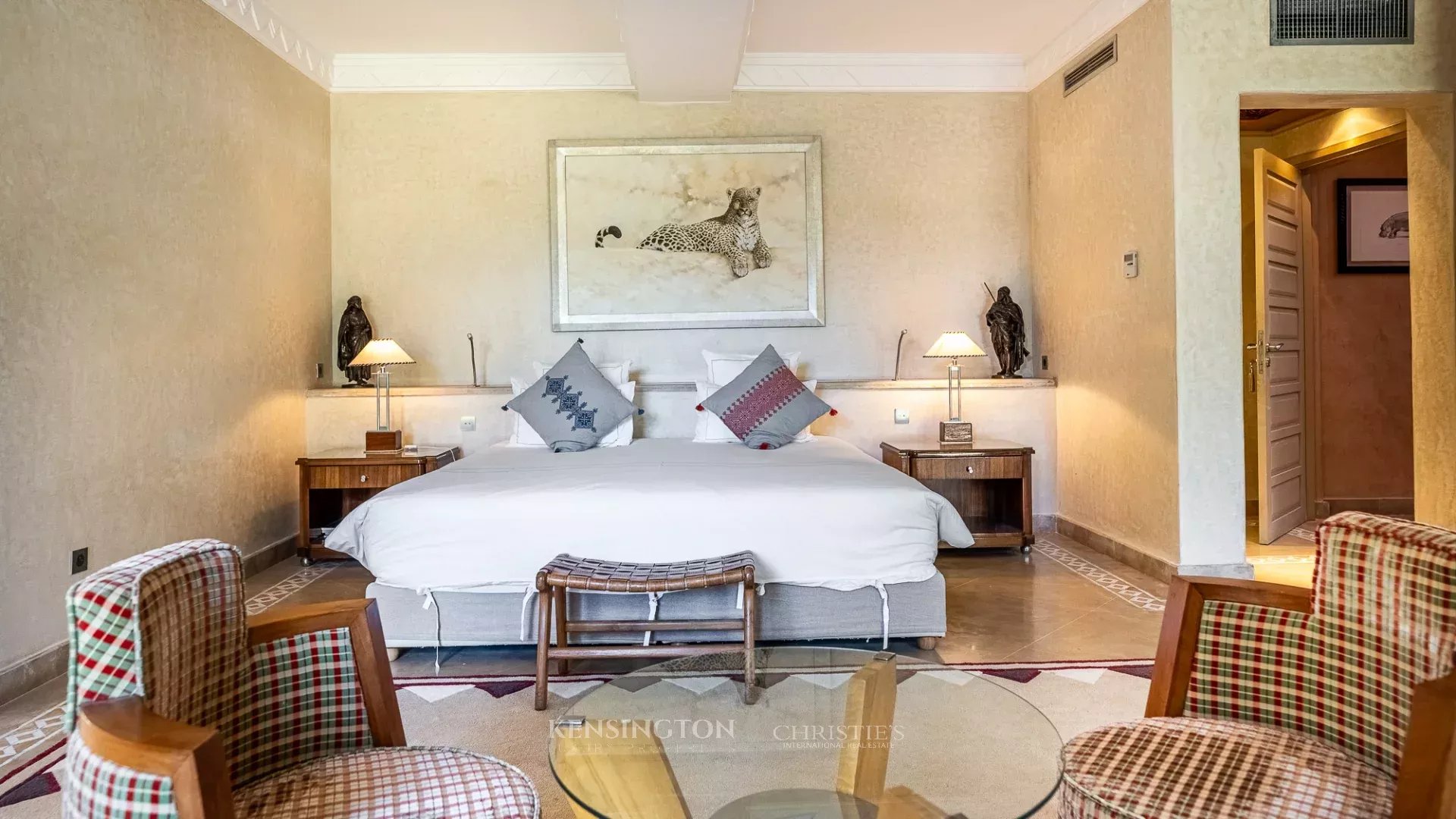 5 Bedroom Villa/Townhouse's Image 27