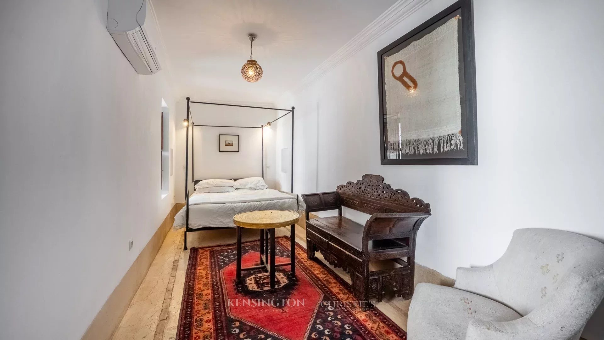 4 Bedroom Villa/Townhouse's Image 11