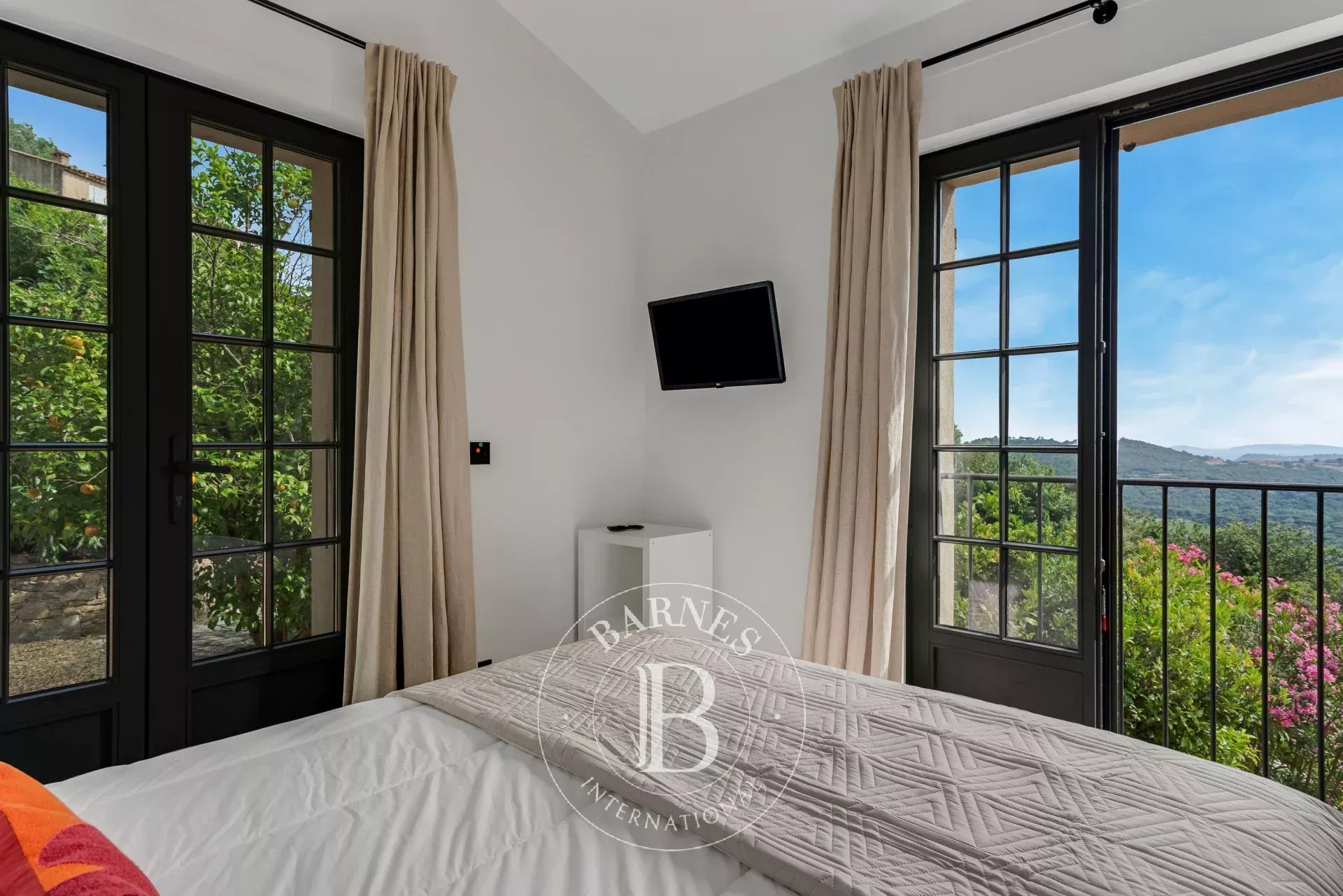 Saint-Tropez  - House 6 Bedrooms - picture 12