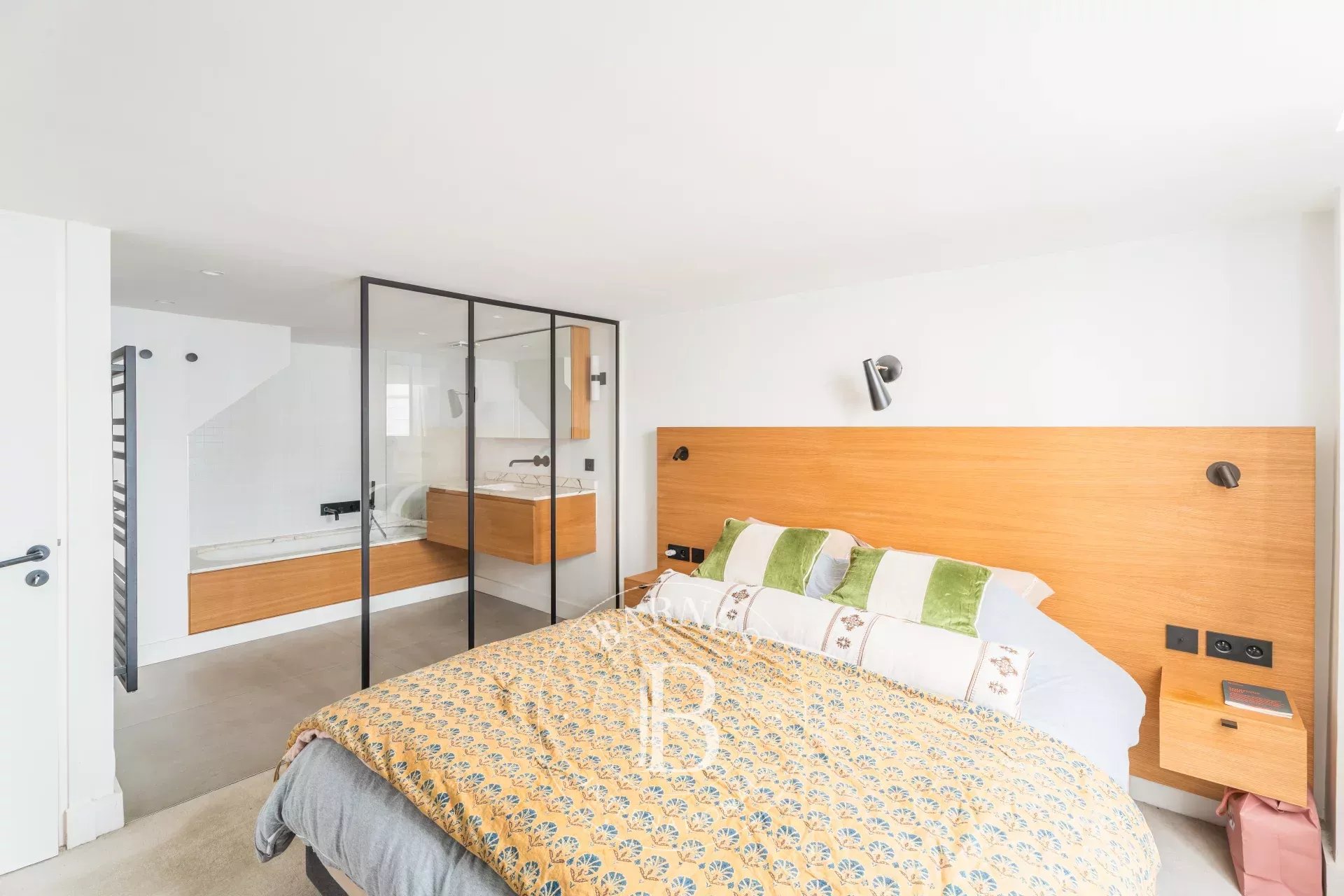 Daire Paris 2ème - picture 14