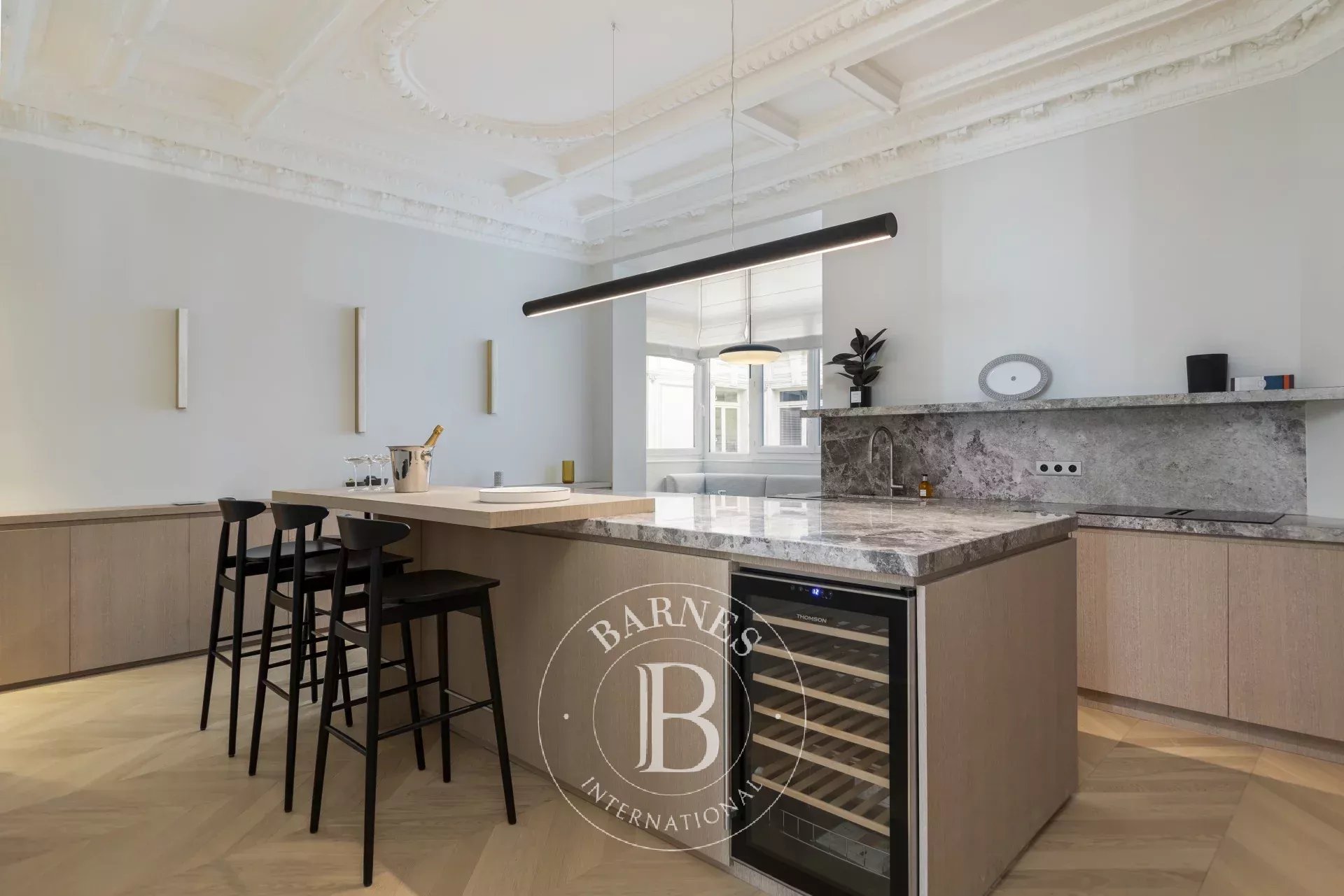 Daire Paris 8ème - picture 10