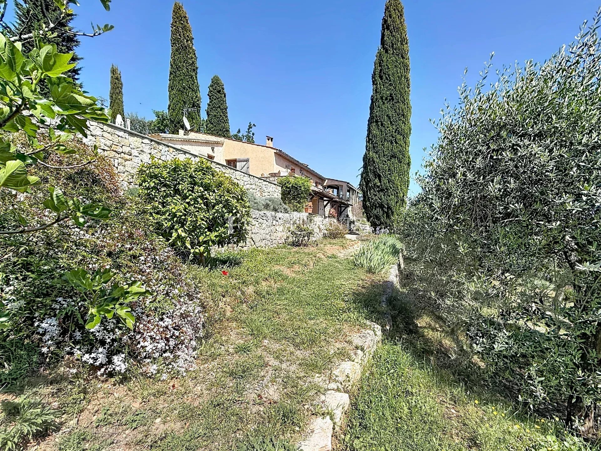 Photo of Charming Stone Villa with Sea Views and Swimming Pool