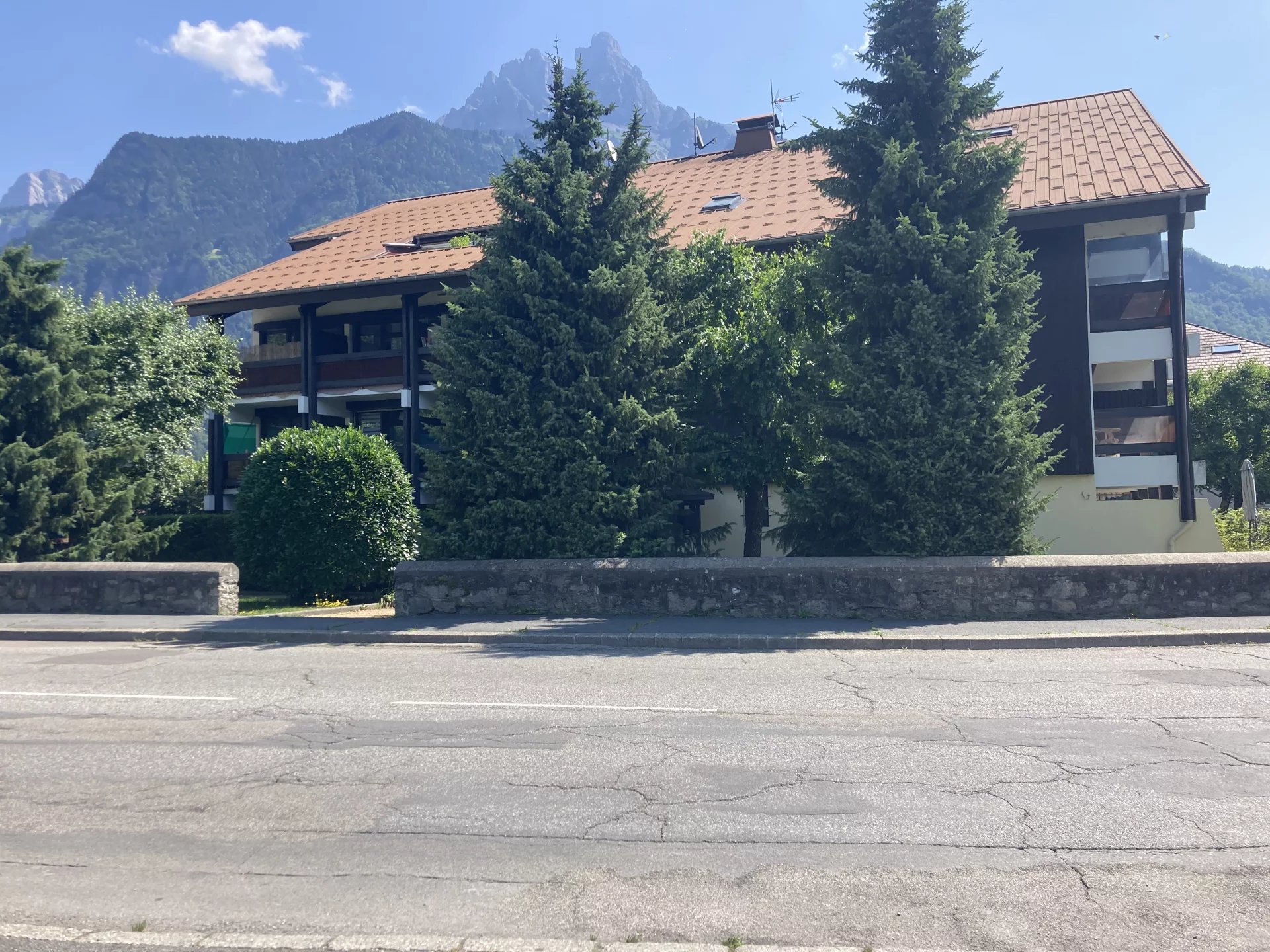 Agence immobilière de 