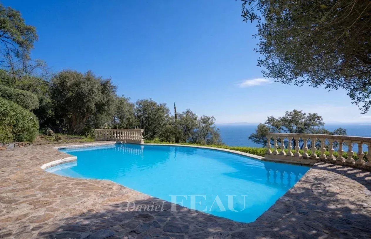 Sale Villa Rayol-Canadel-sur-Mer