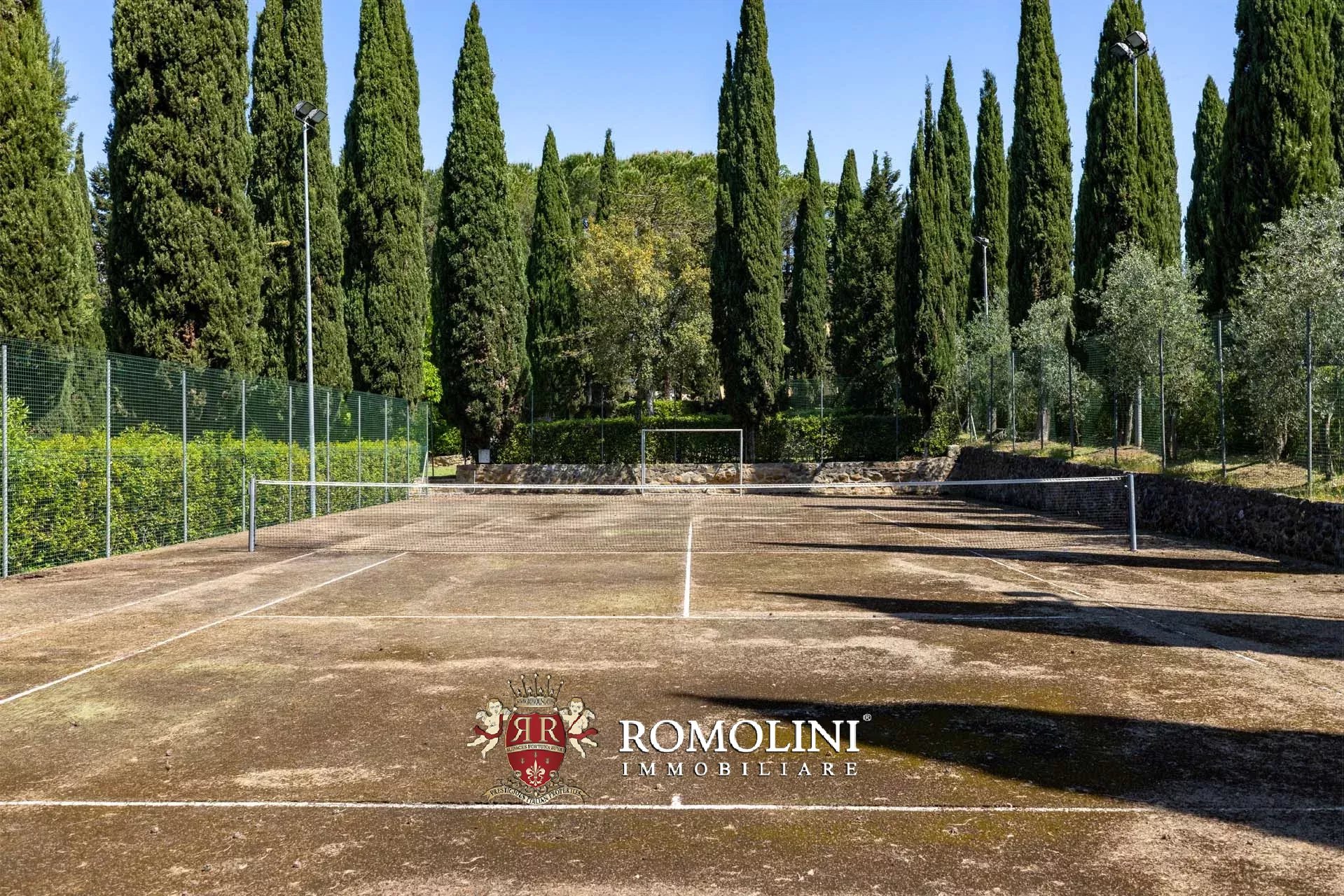 30 Bedroom Vineyard's Image 19