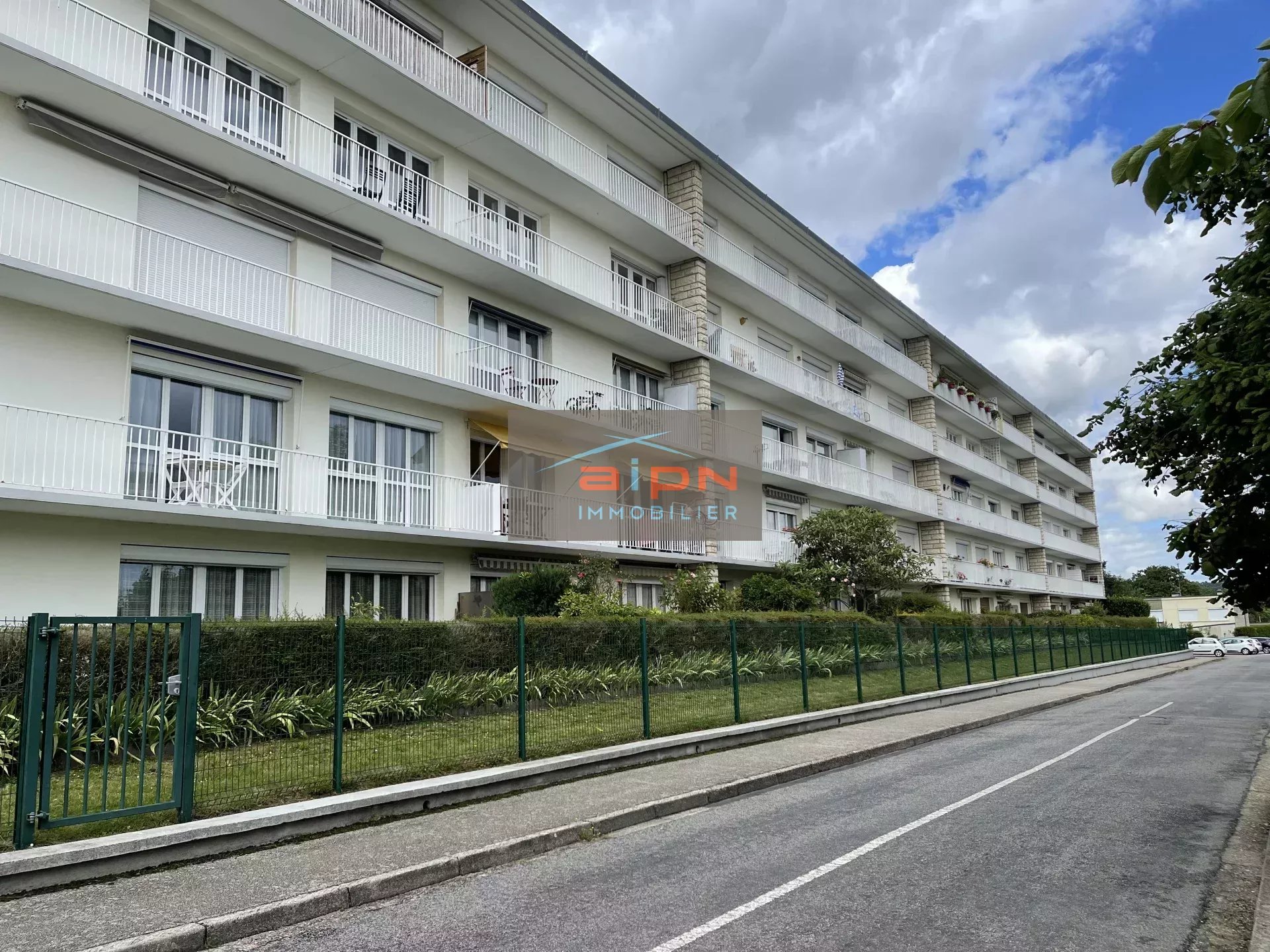 Sale Apartment - Saint-Étienne-du-Rouvray