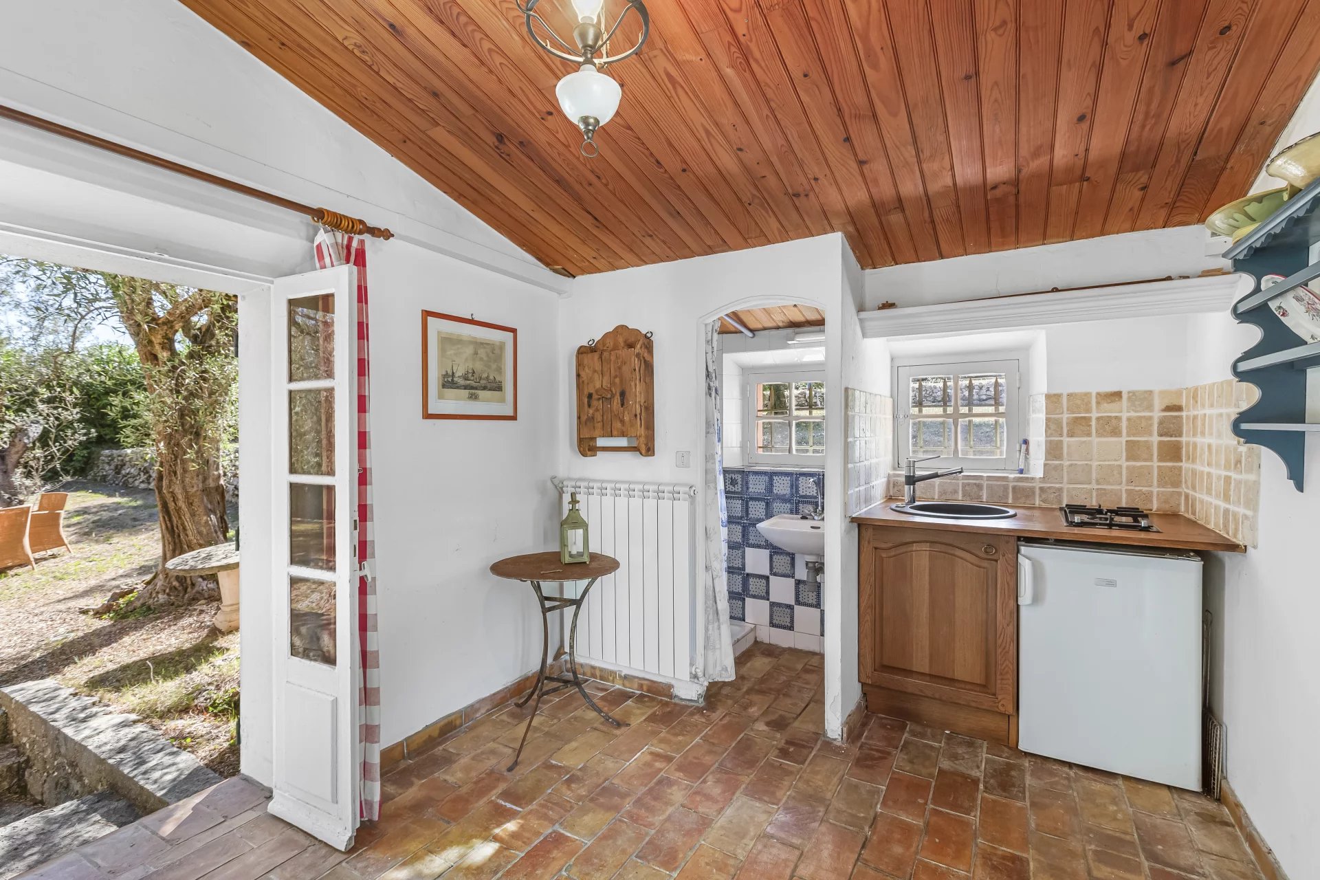 Beautiful house with swimming pool and large grounds - Grasse St Jacques Beautiful house with swimming pool and large grounds - Grasse St Jacques