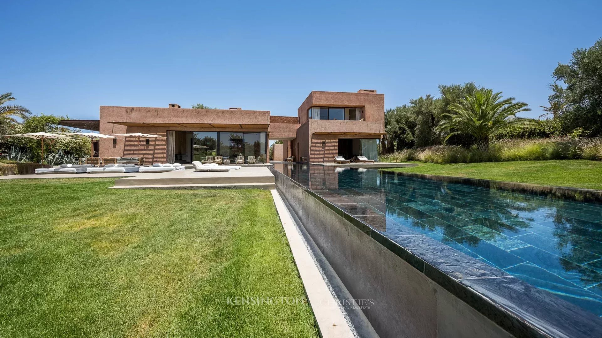 5 Bedroom Villa/Townhouse's Image 97