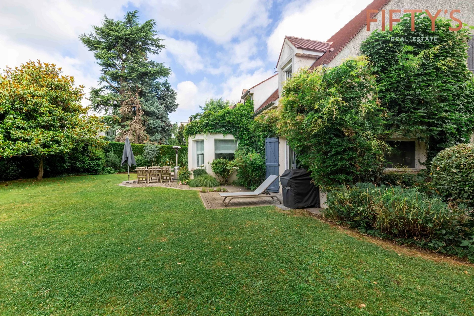 Exclusivité Maison contemporaine avec Jardin Garches