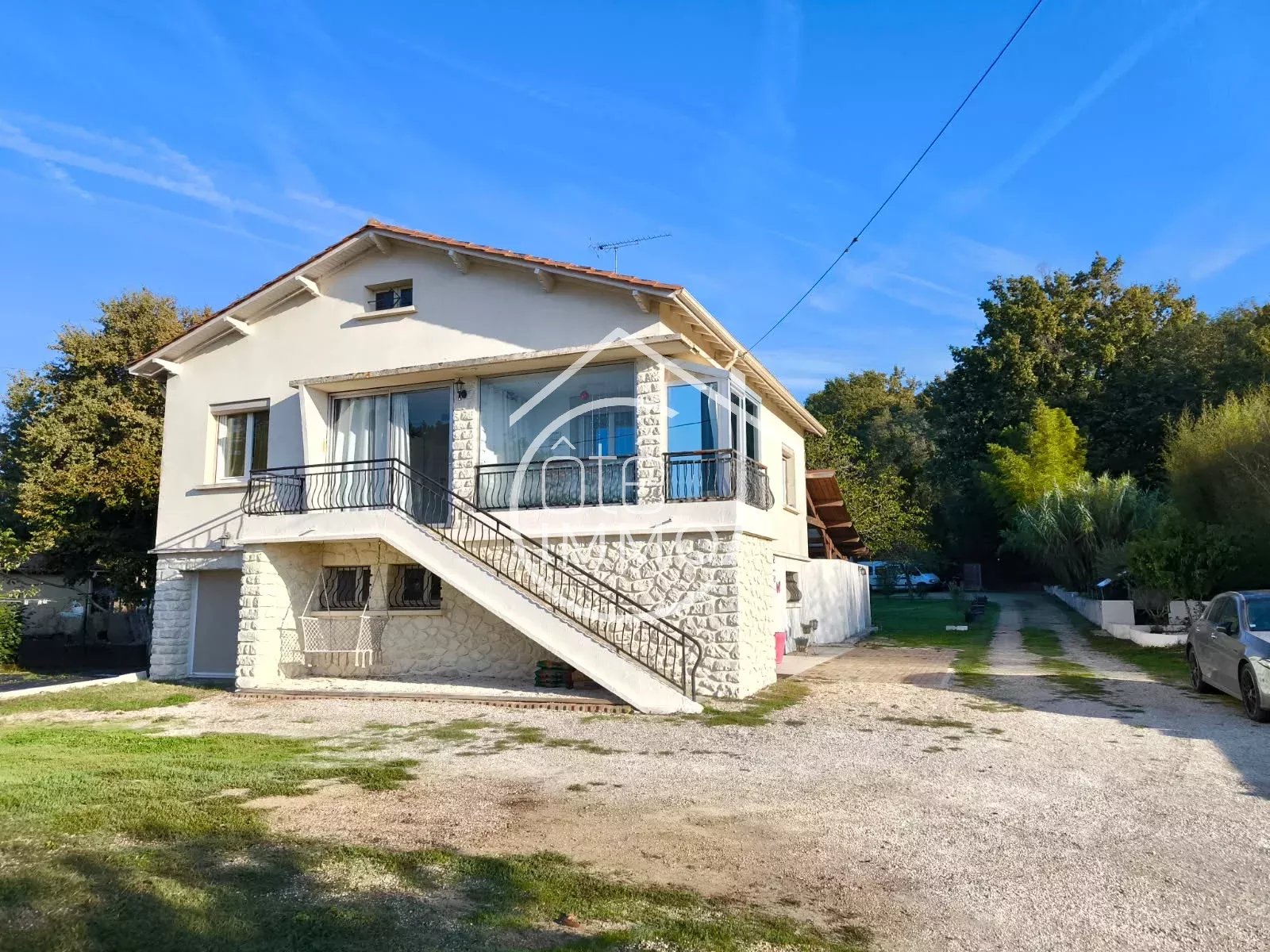 Sale House Prigonrieux